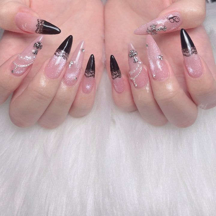 ネイリー（Nailie） - SwanNail.1001