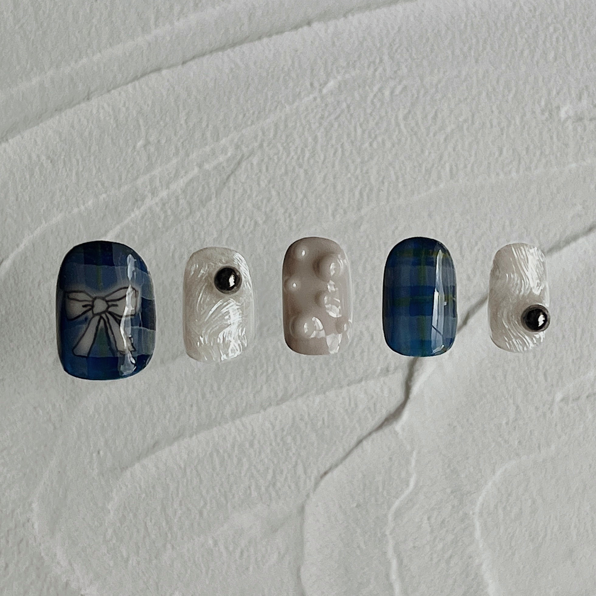 tlte.NAIL