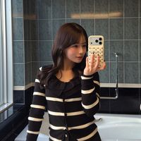 rIOna27