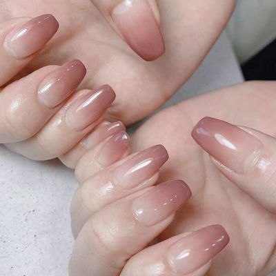グラデーションネイル or チックネイル