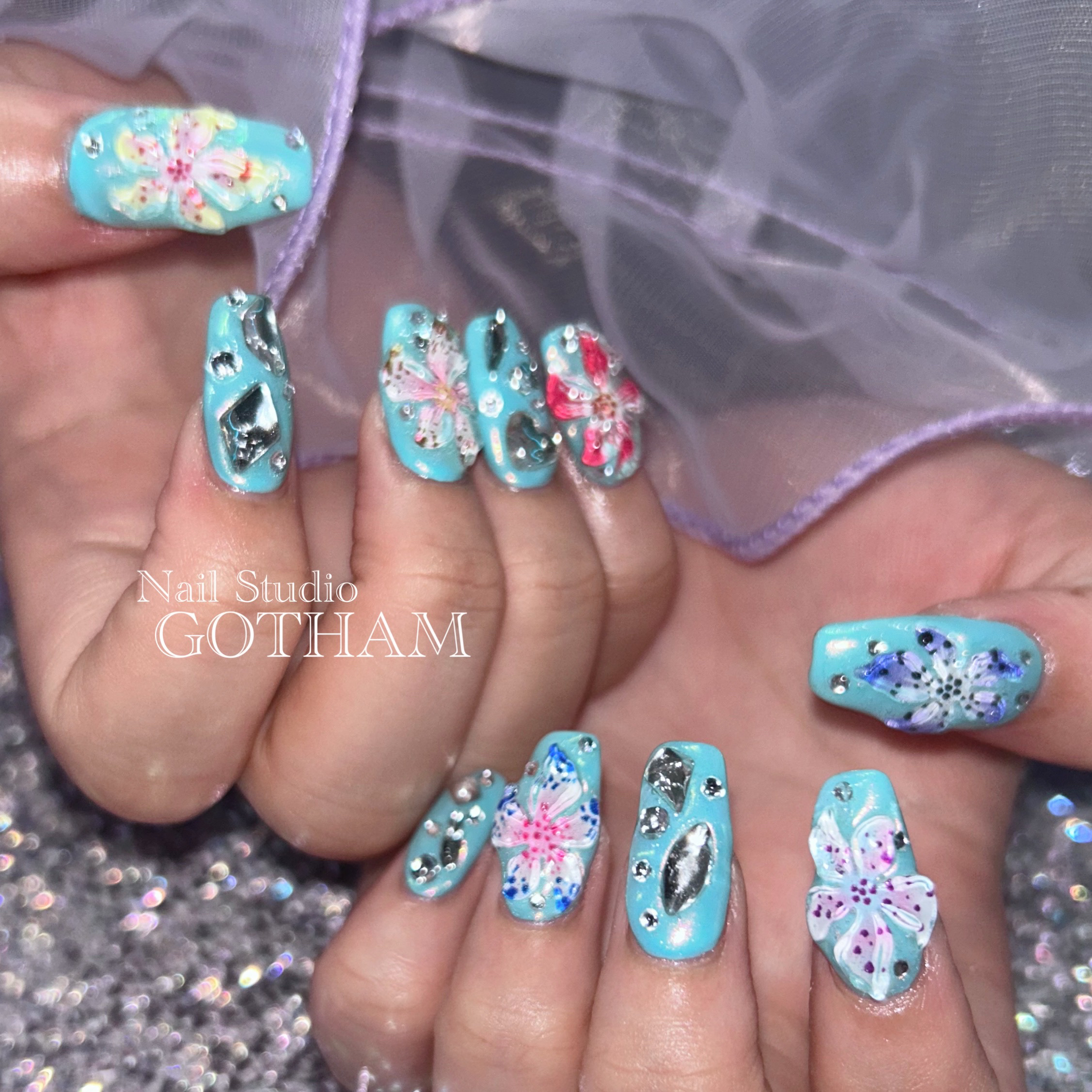 Nailstudio_GOTHAM