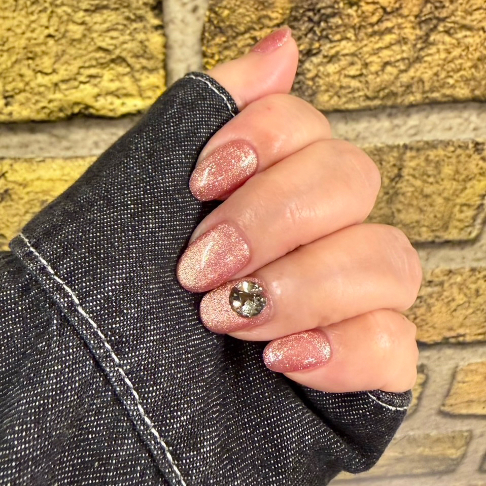 pupillam_nail