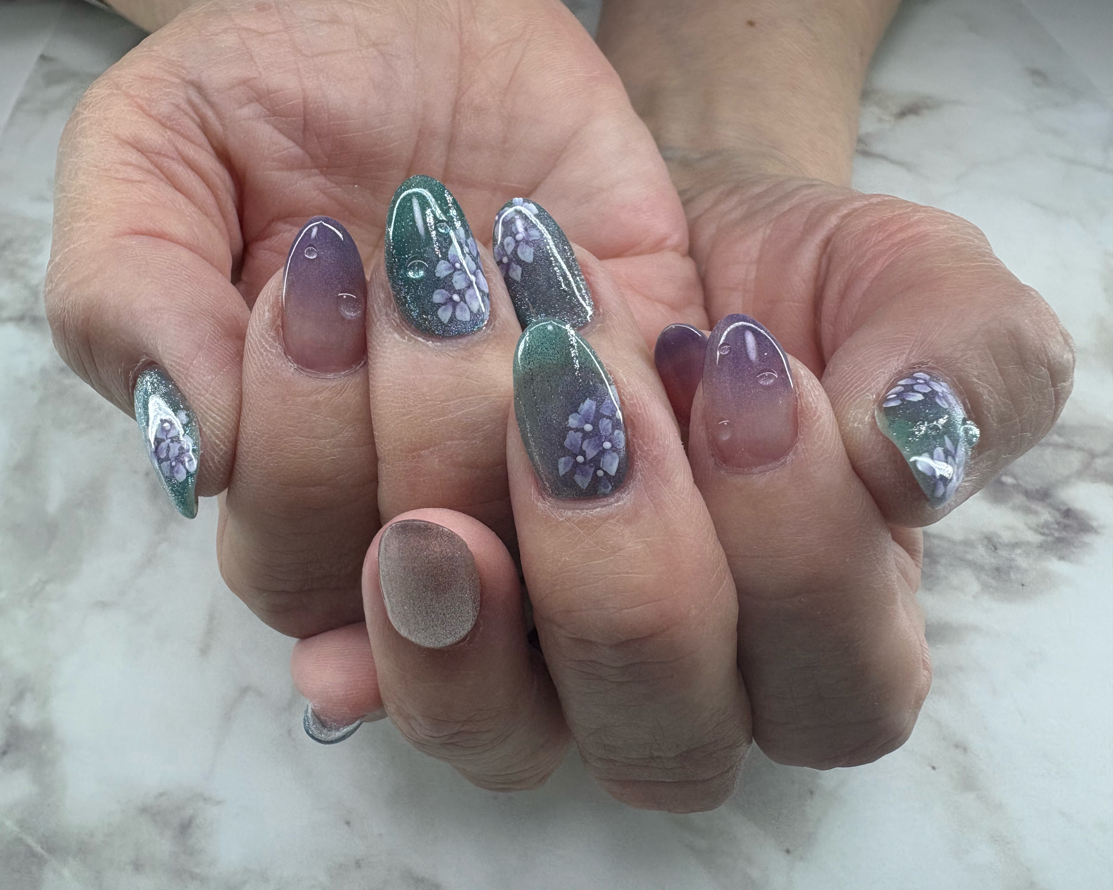 Yubisaki_Komachi_Nail