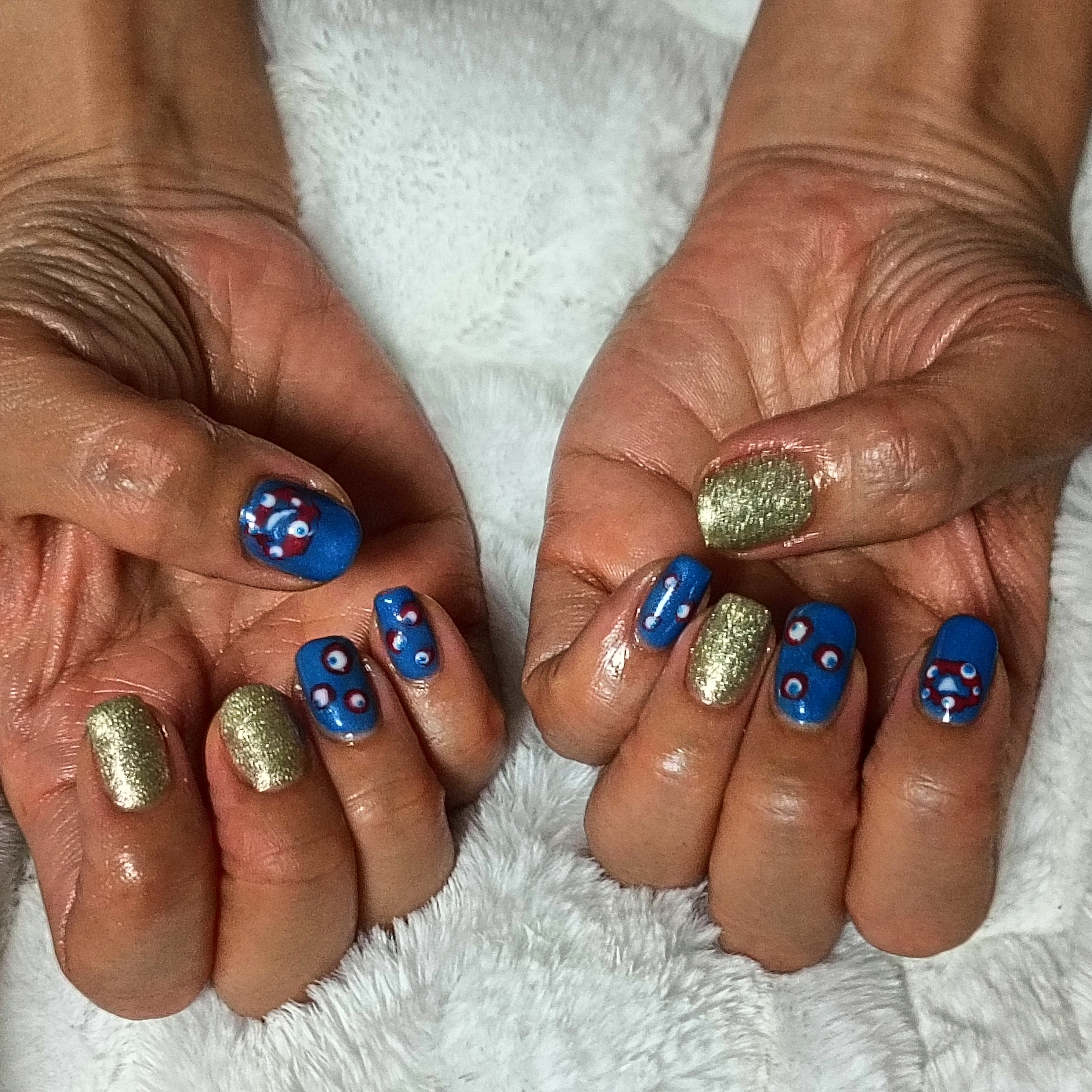 Nail_y_tama
