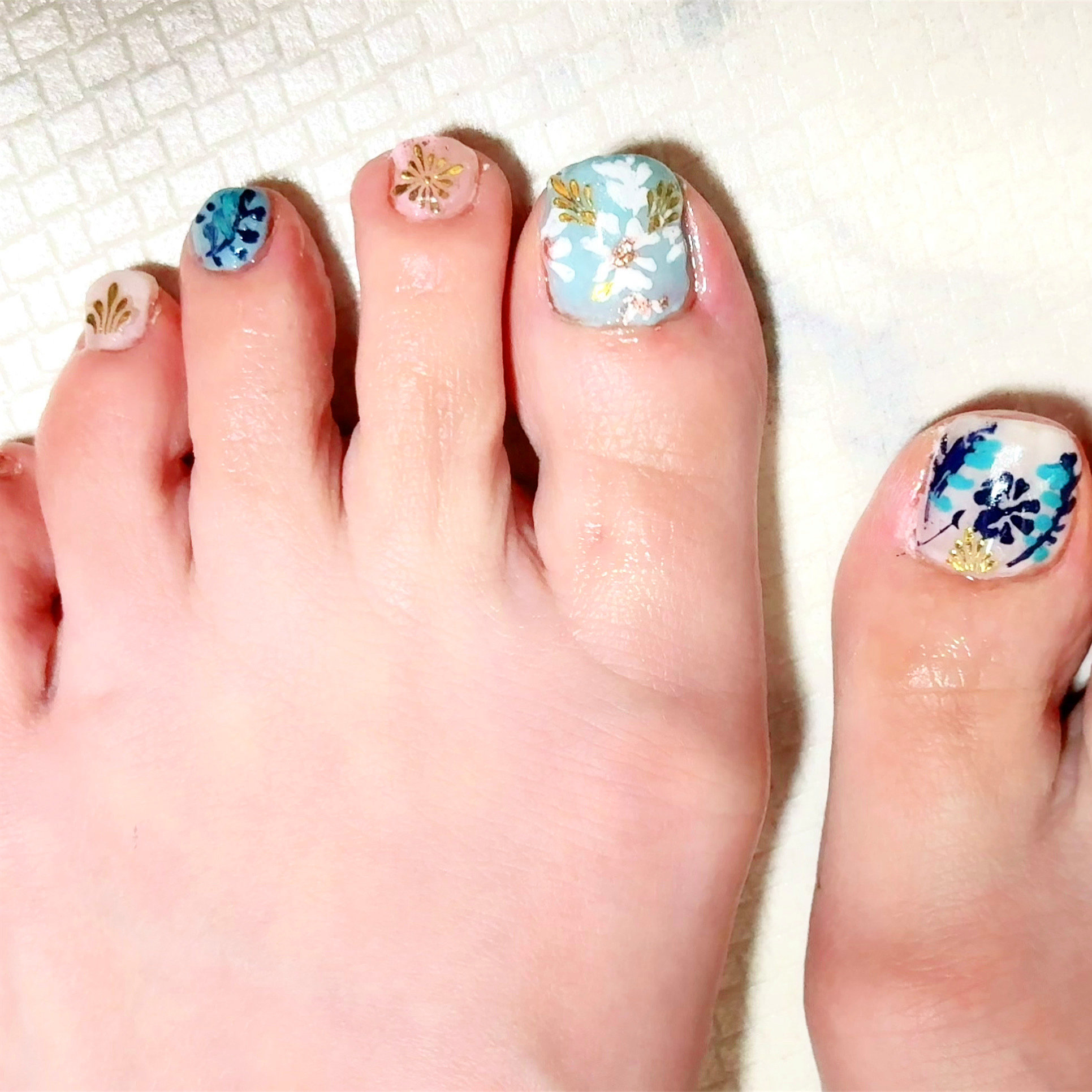 rr18.nail