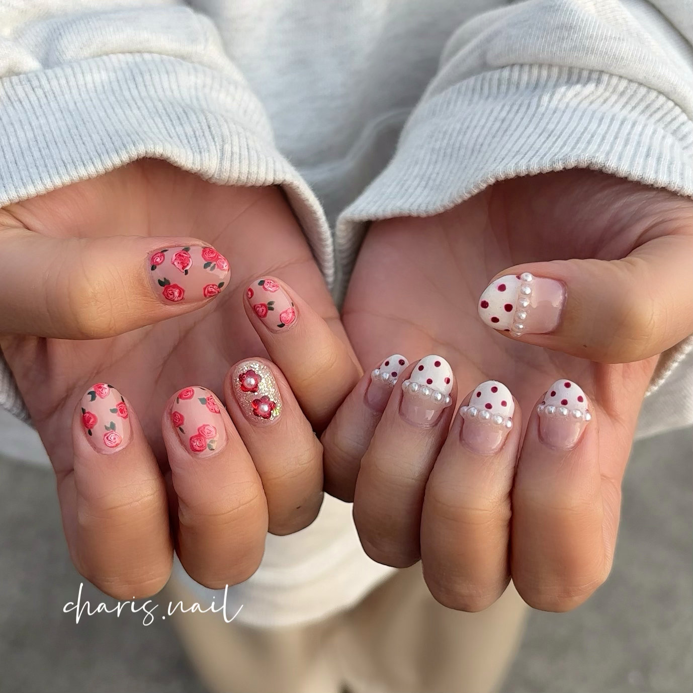 charis.nail