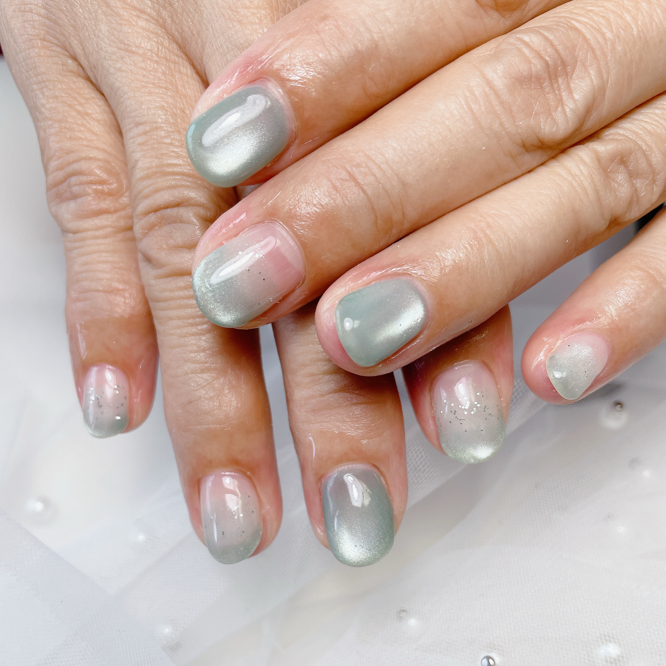 Tiara_nail_mari