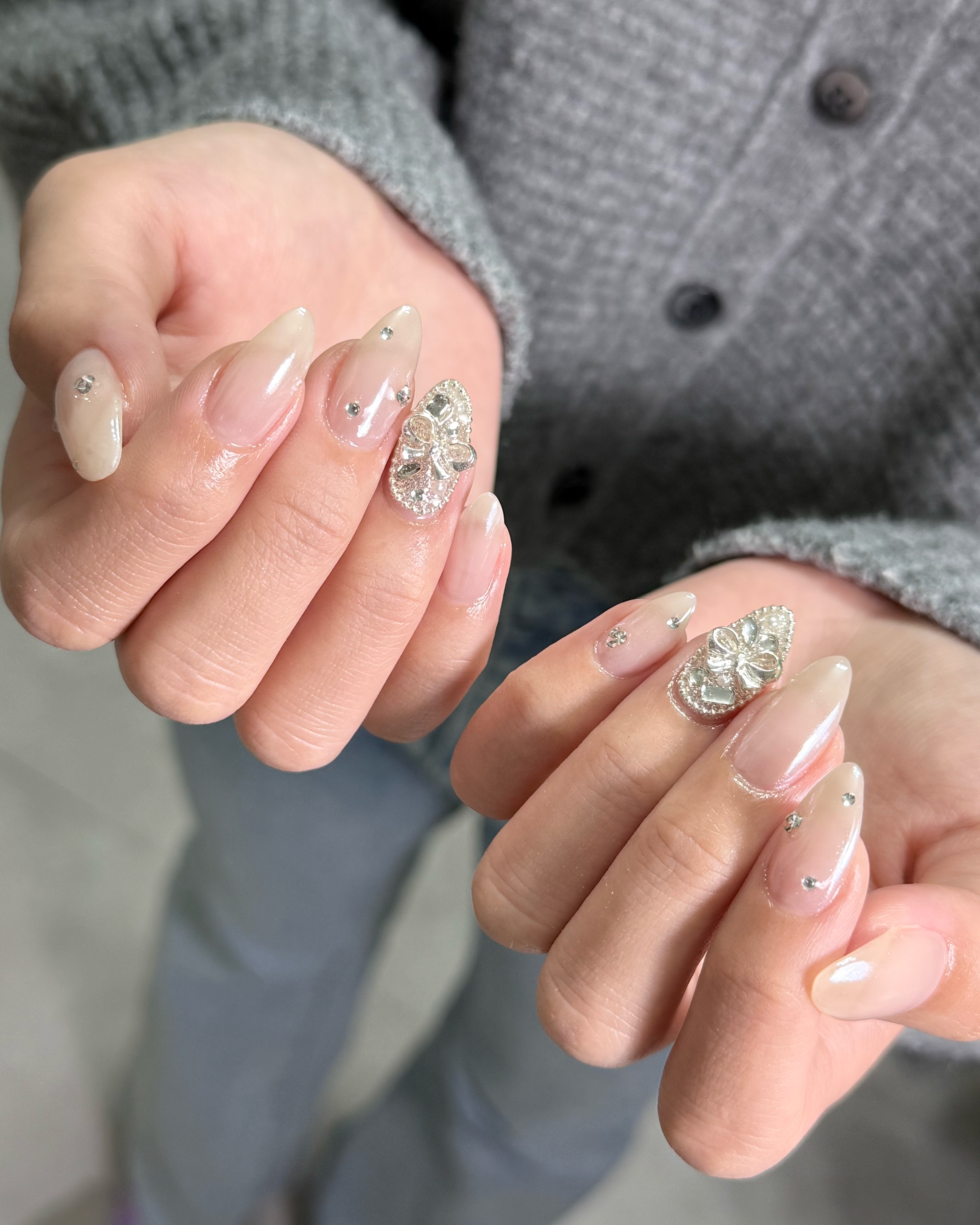 Ami_nail_