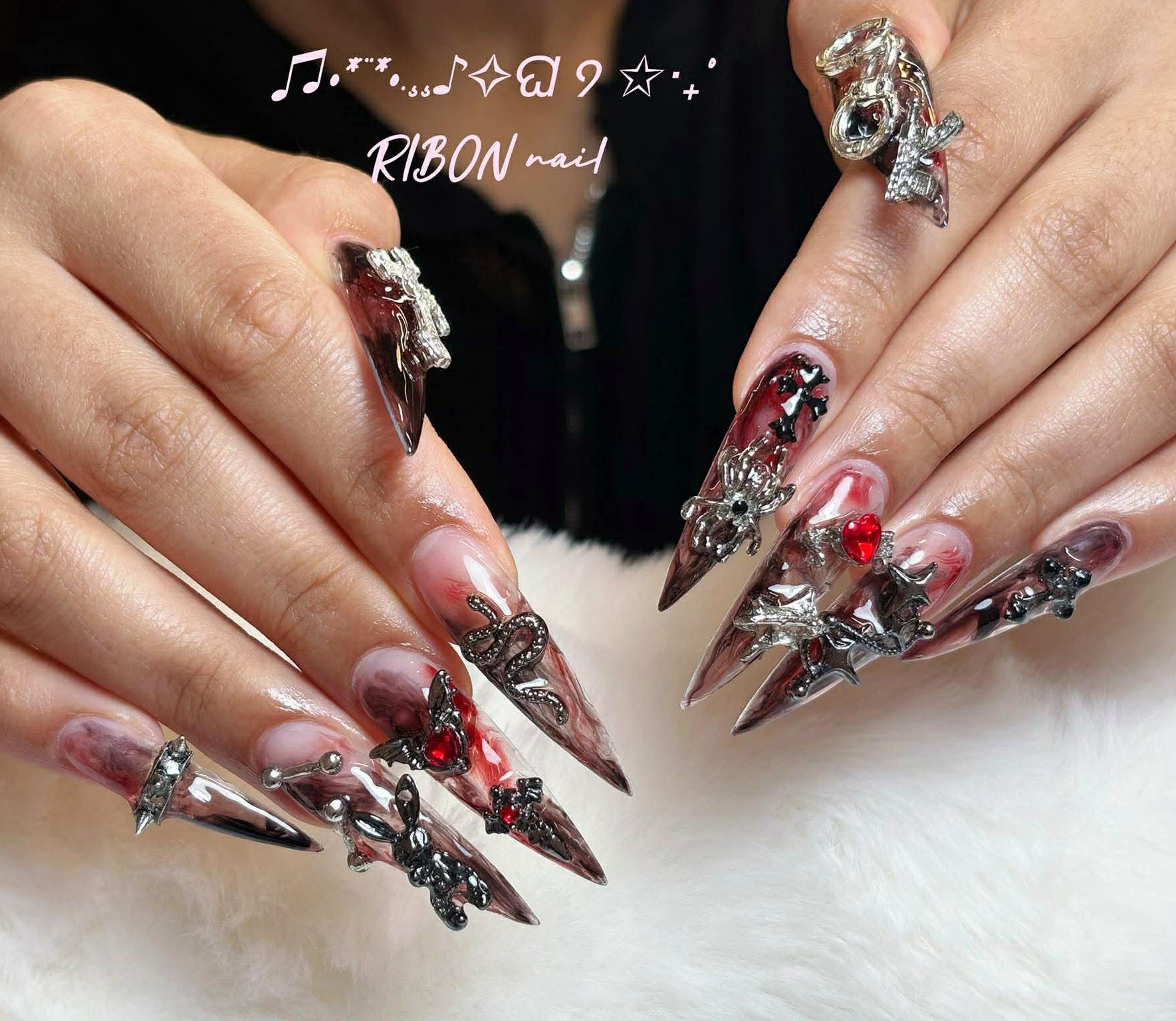 Hine_RibonNail