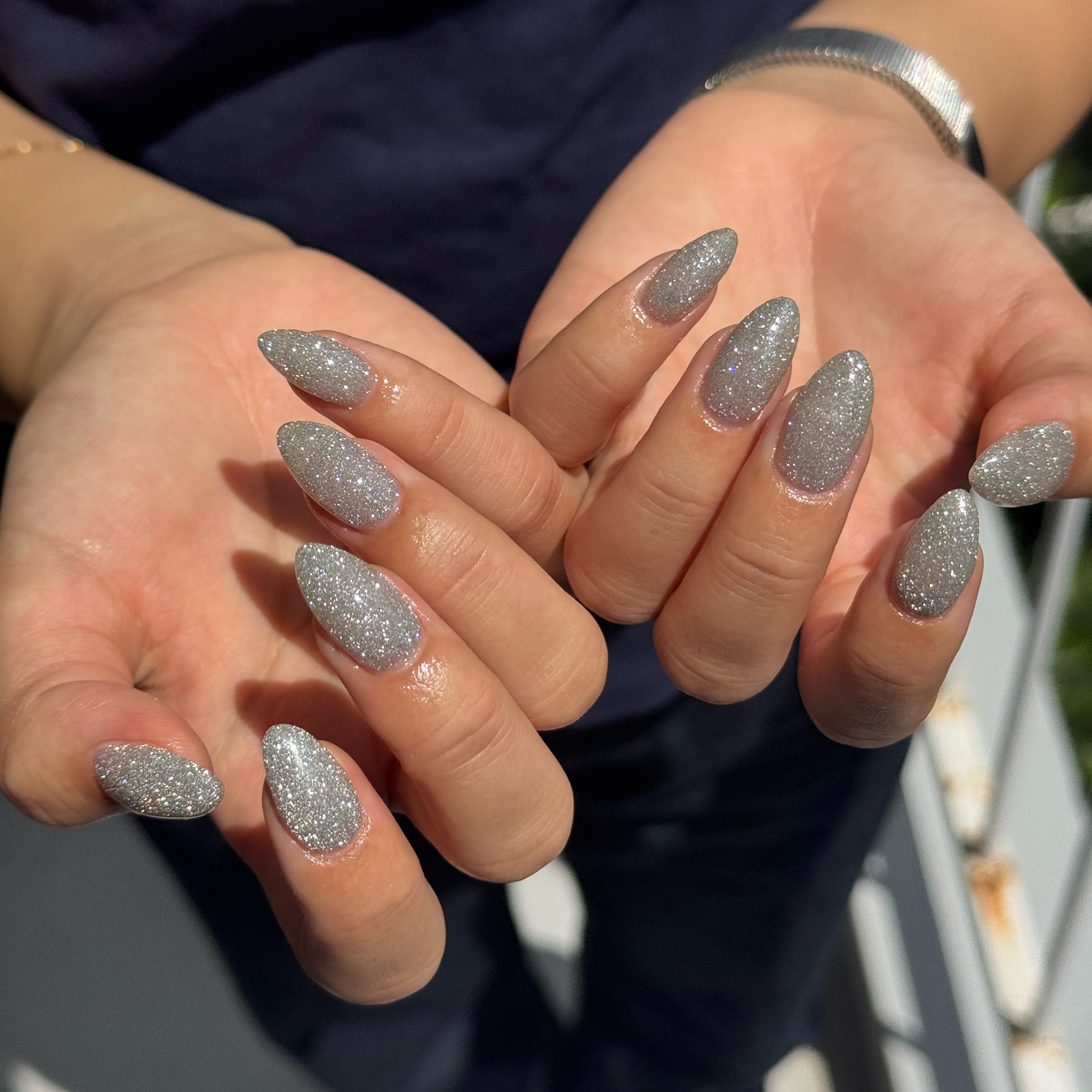 LINEA_nailSTUDIO