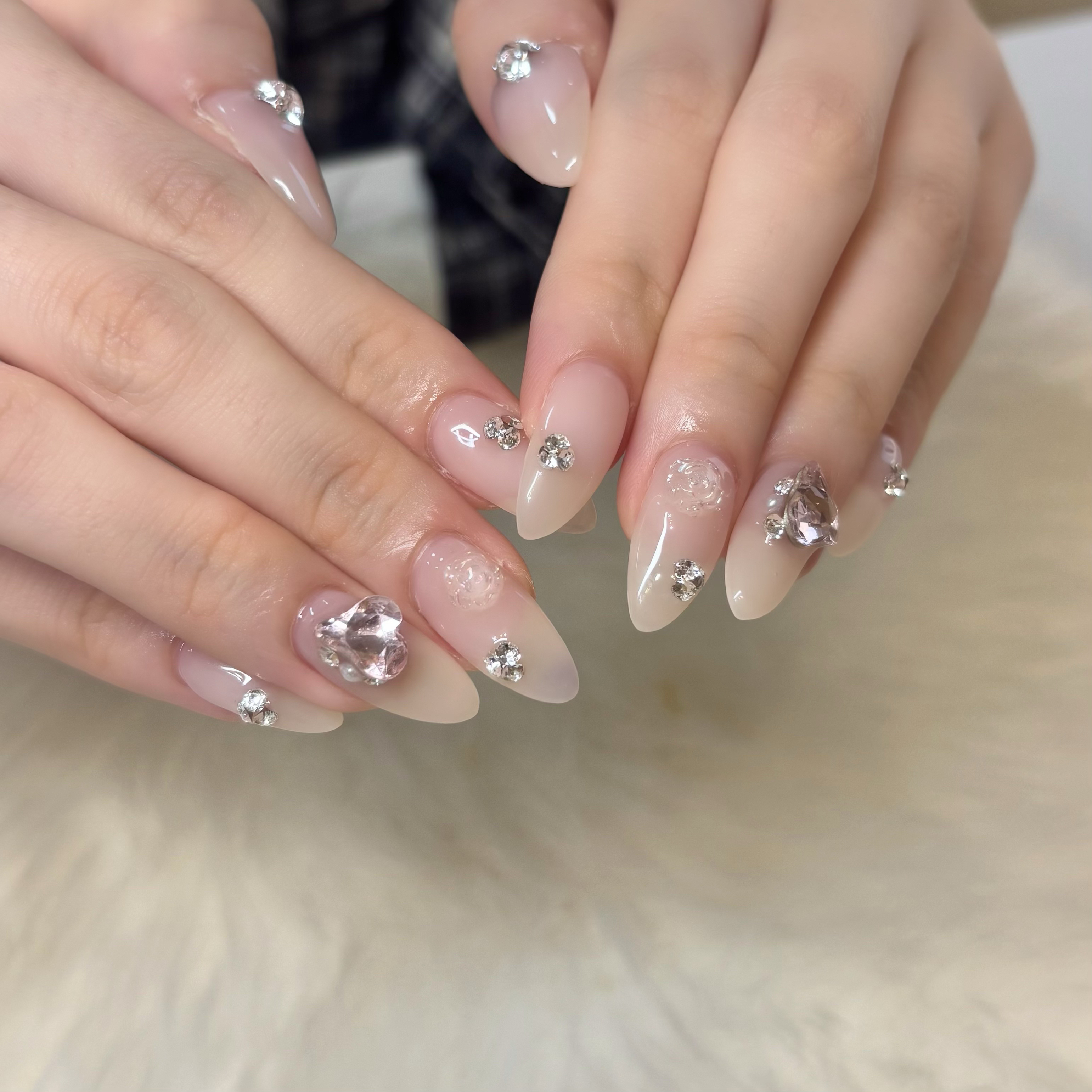 nail_yua_MURE