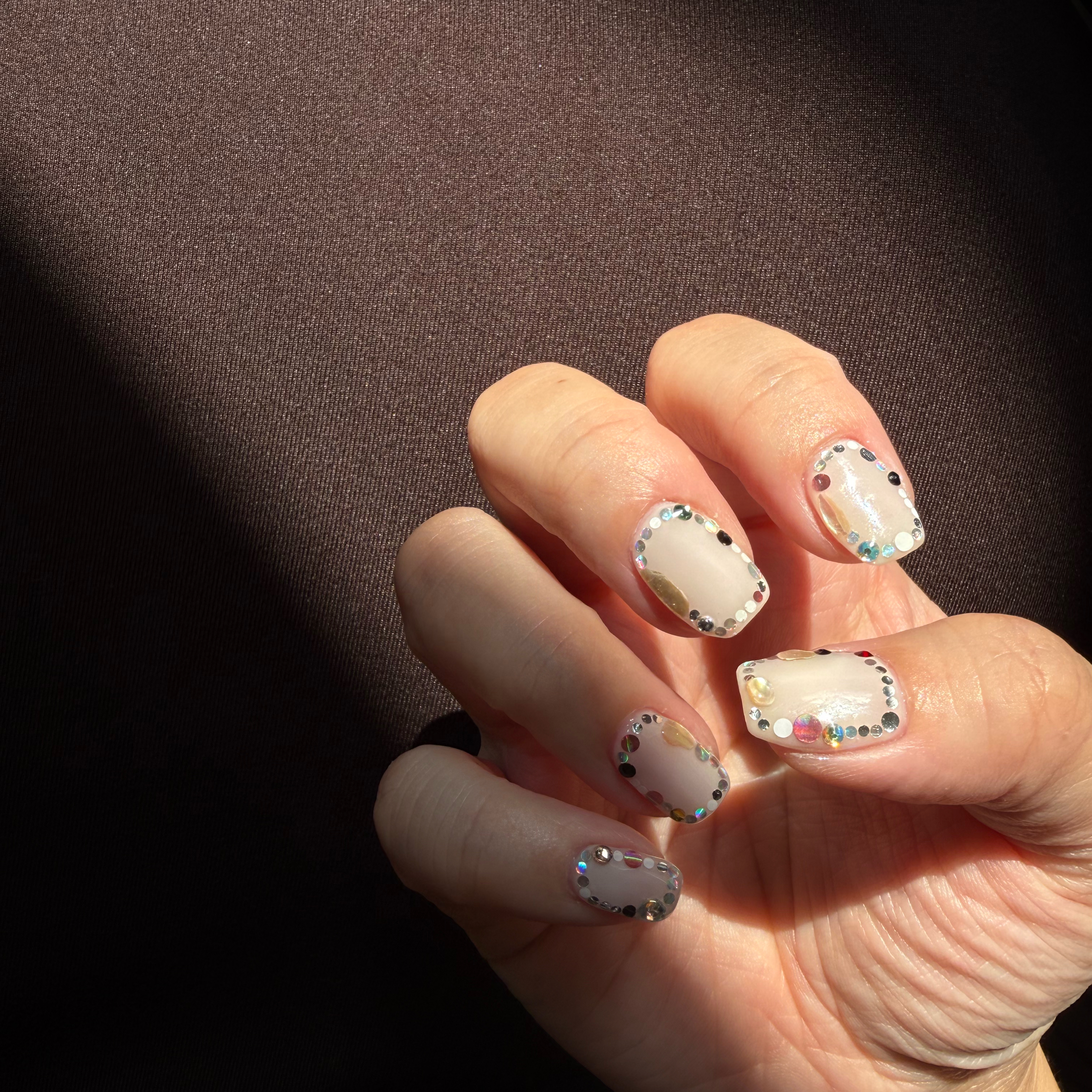 ten.nail
