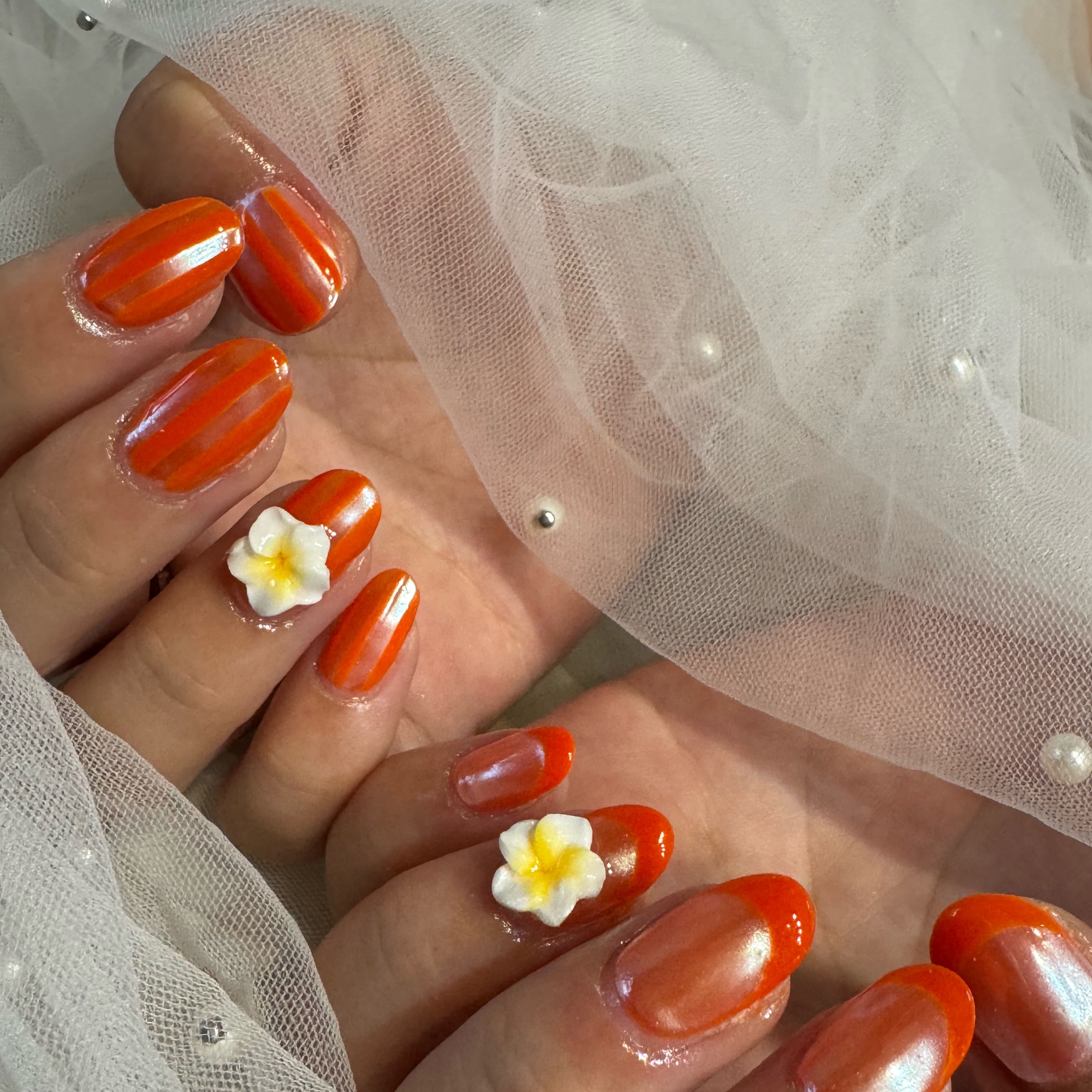 me_nail_meg