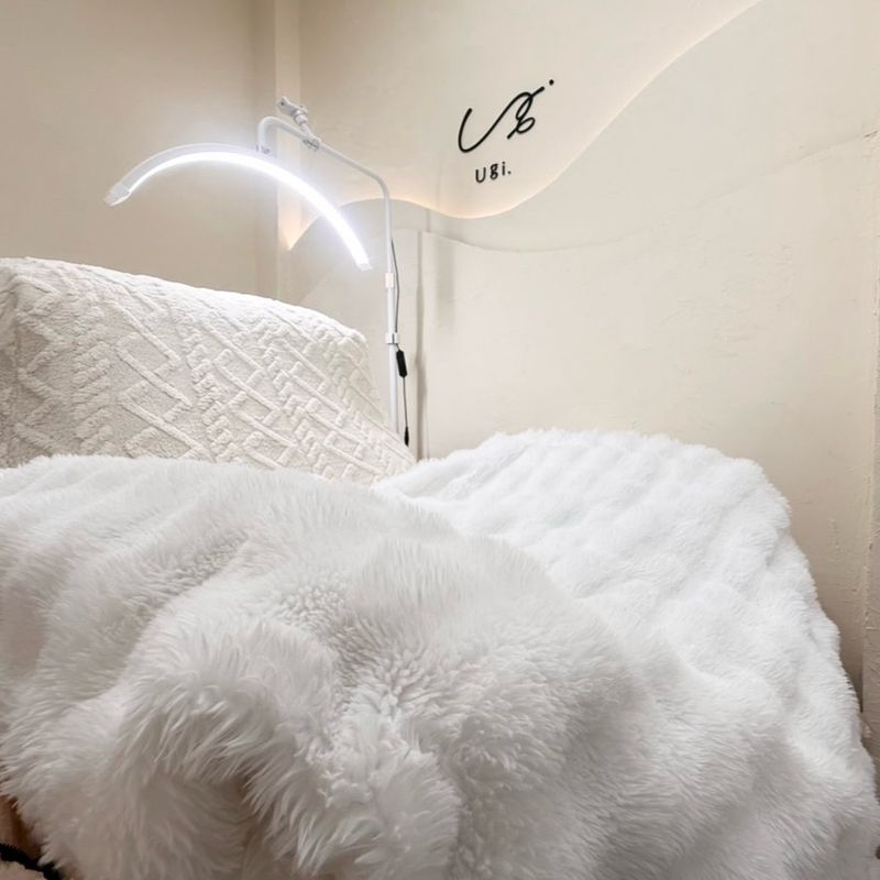 Ugi. nail&eyelash 北浜店