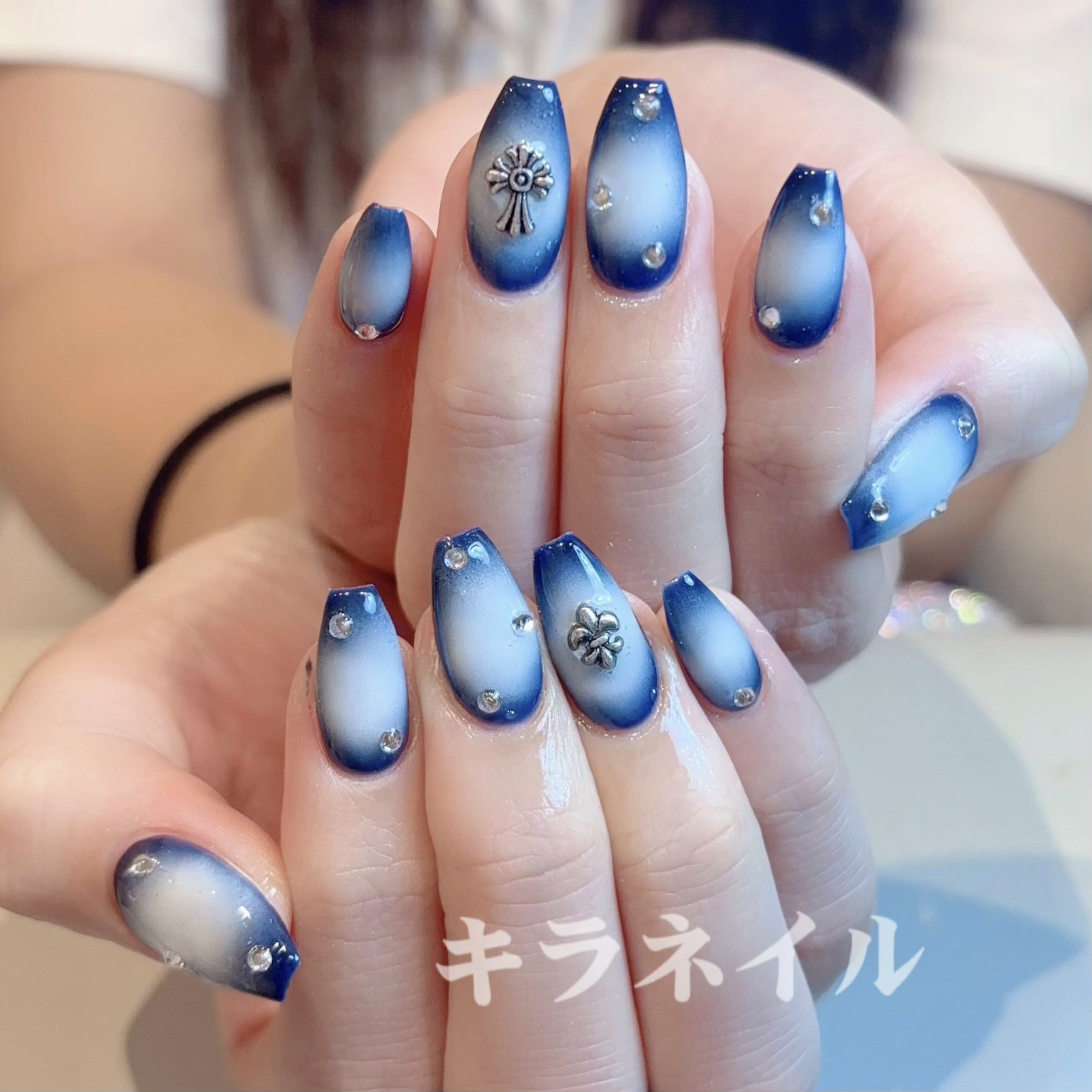 Nail_erika
