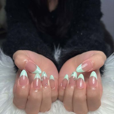フレンチ🥰orマグネット🧲orミラー🪞orカラーグラデーション6000¥😍