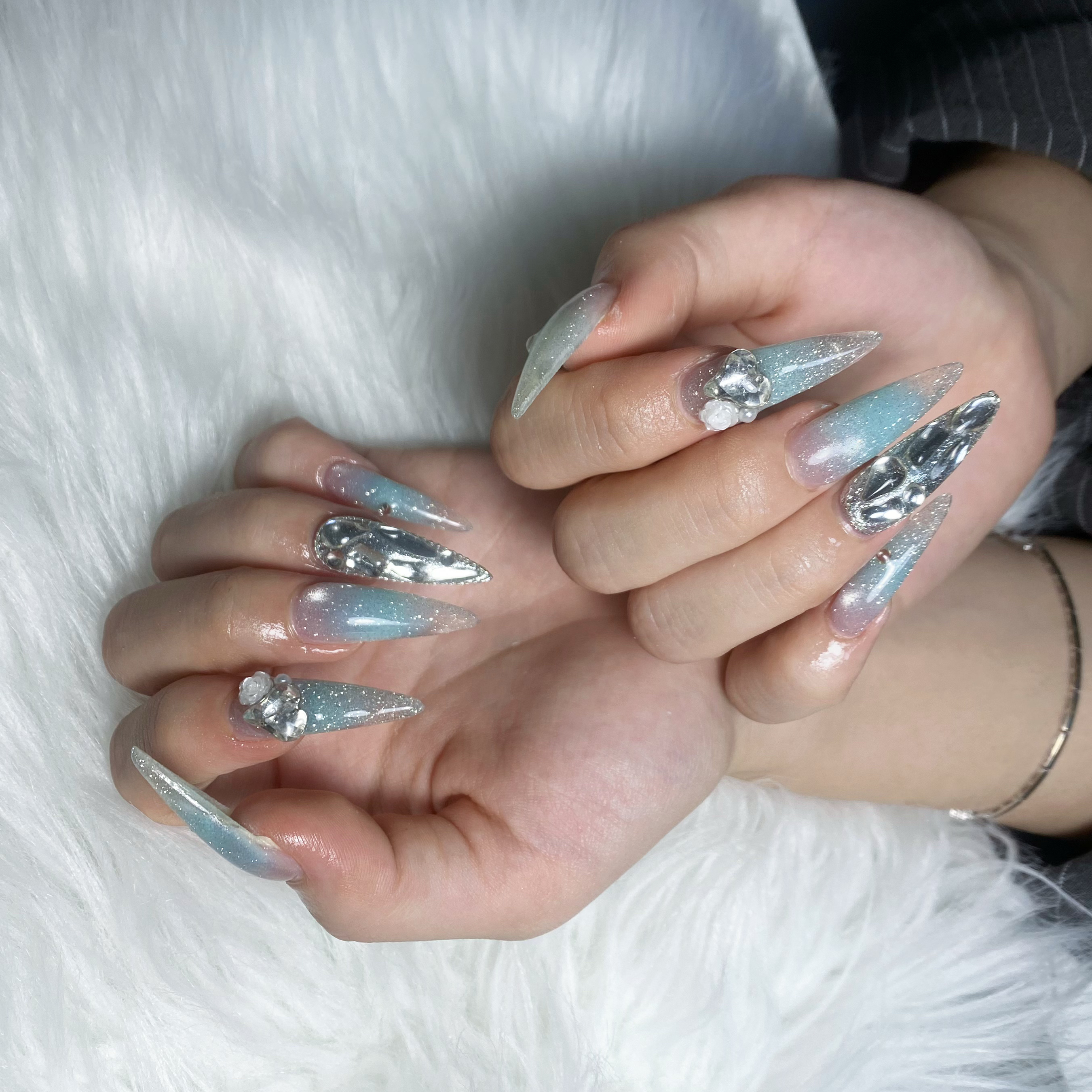 Celine_nail