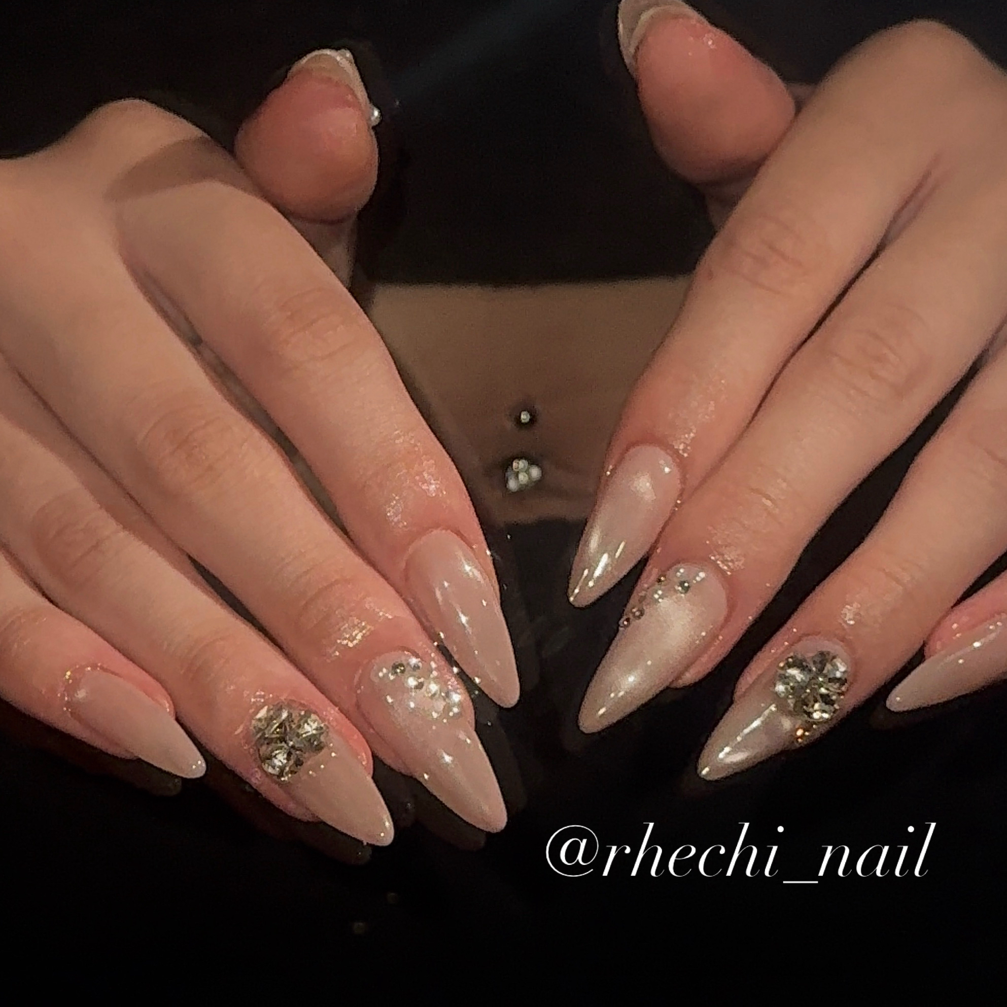 Rhechi_nail