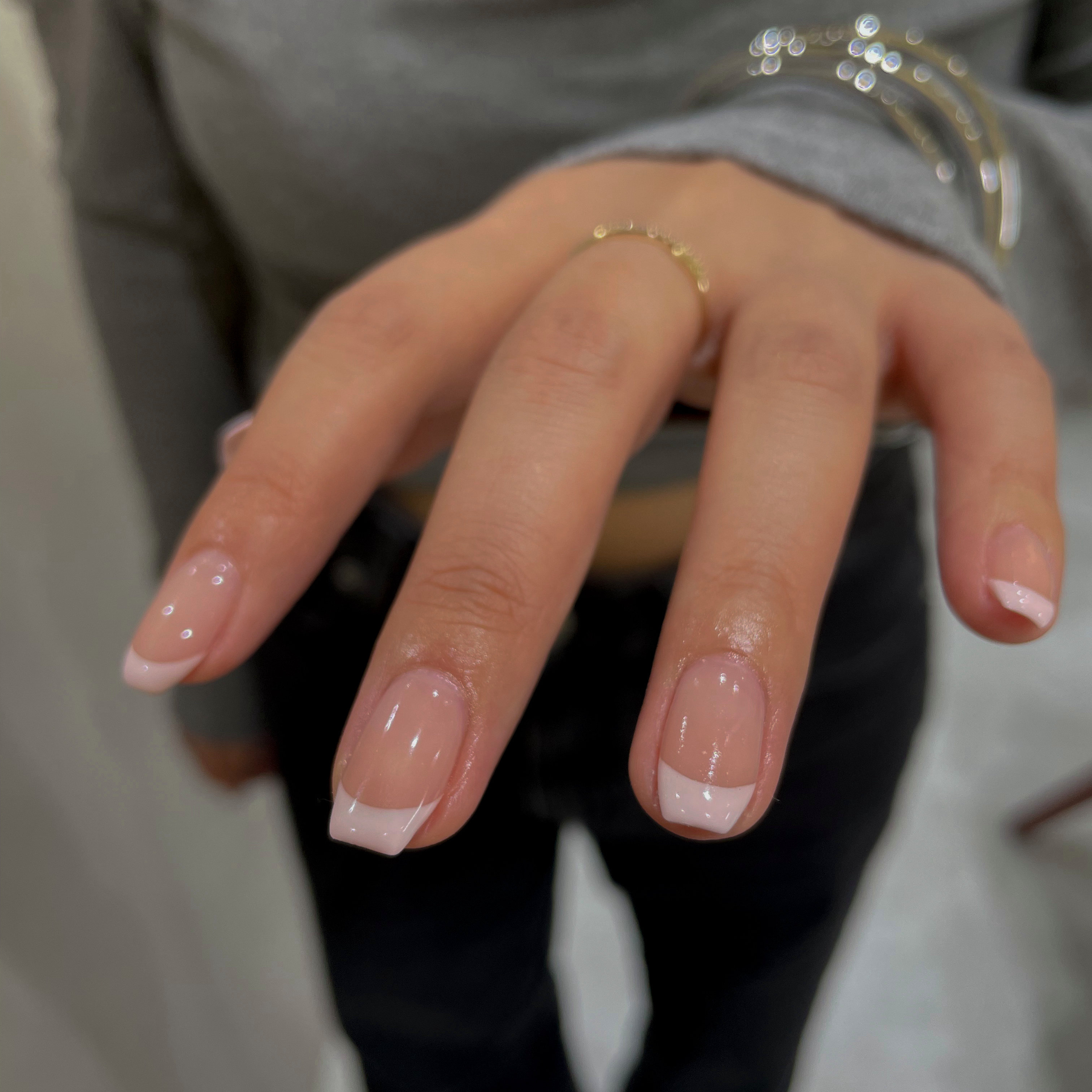 Neu.__nail