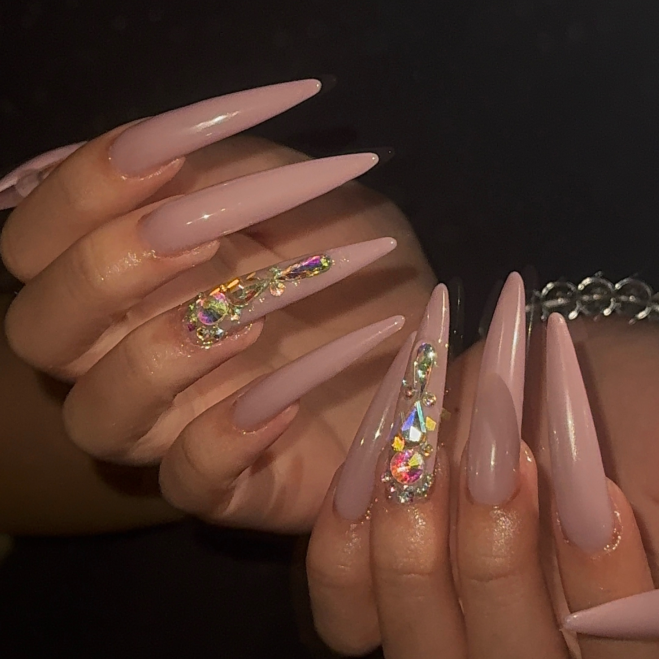 Rhechi_nail
