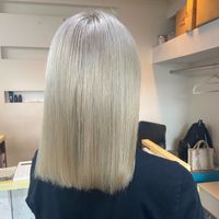 _Nailsalon.f_