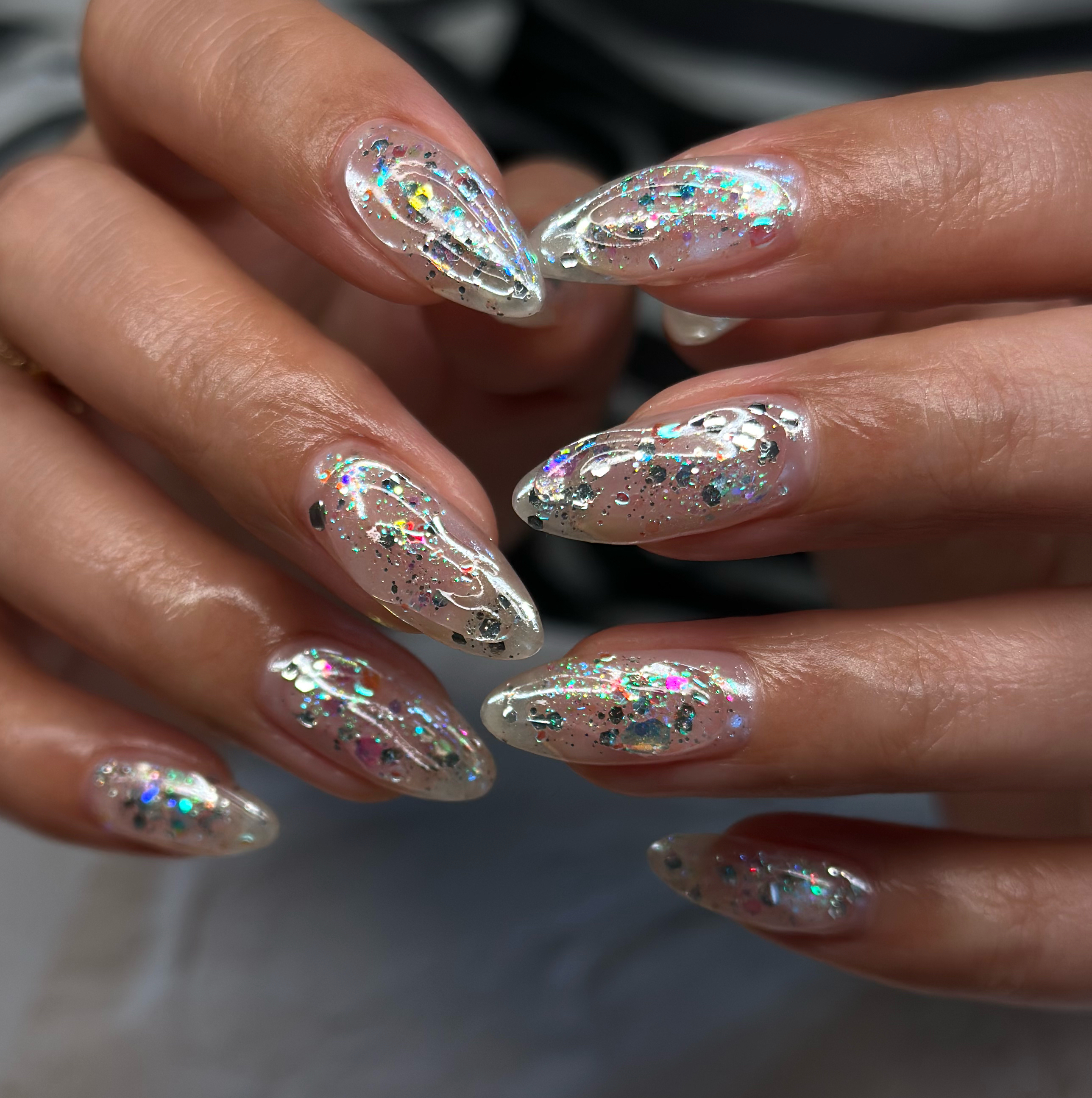mana_nail