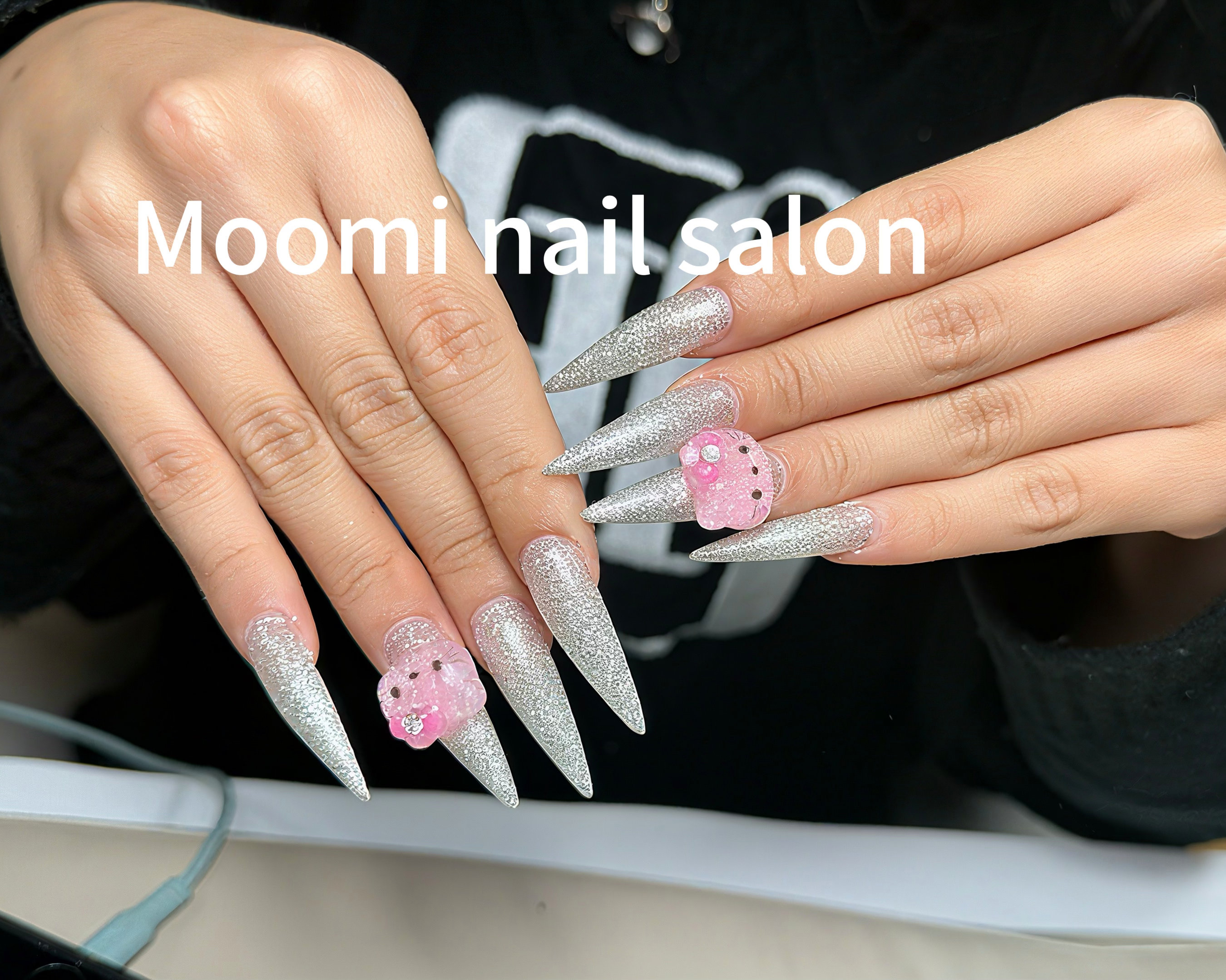 Moomi_nail