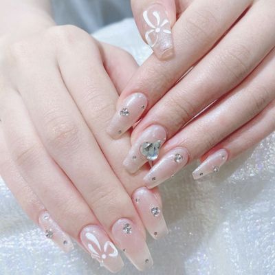 チップ長さだし+ワンホンネイル☆¥13500