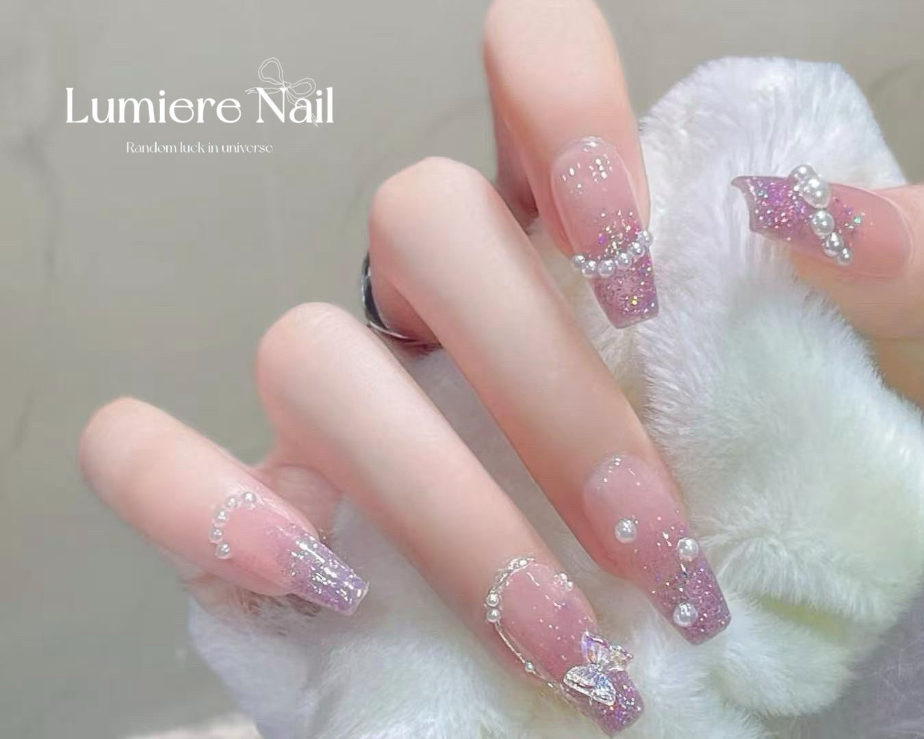 lumiere_Nail