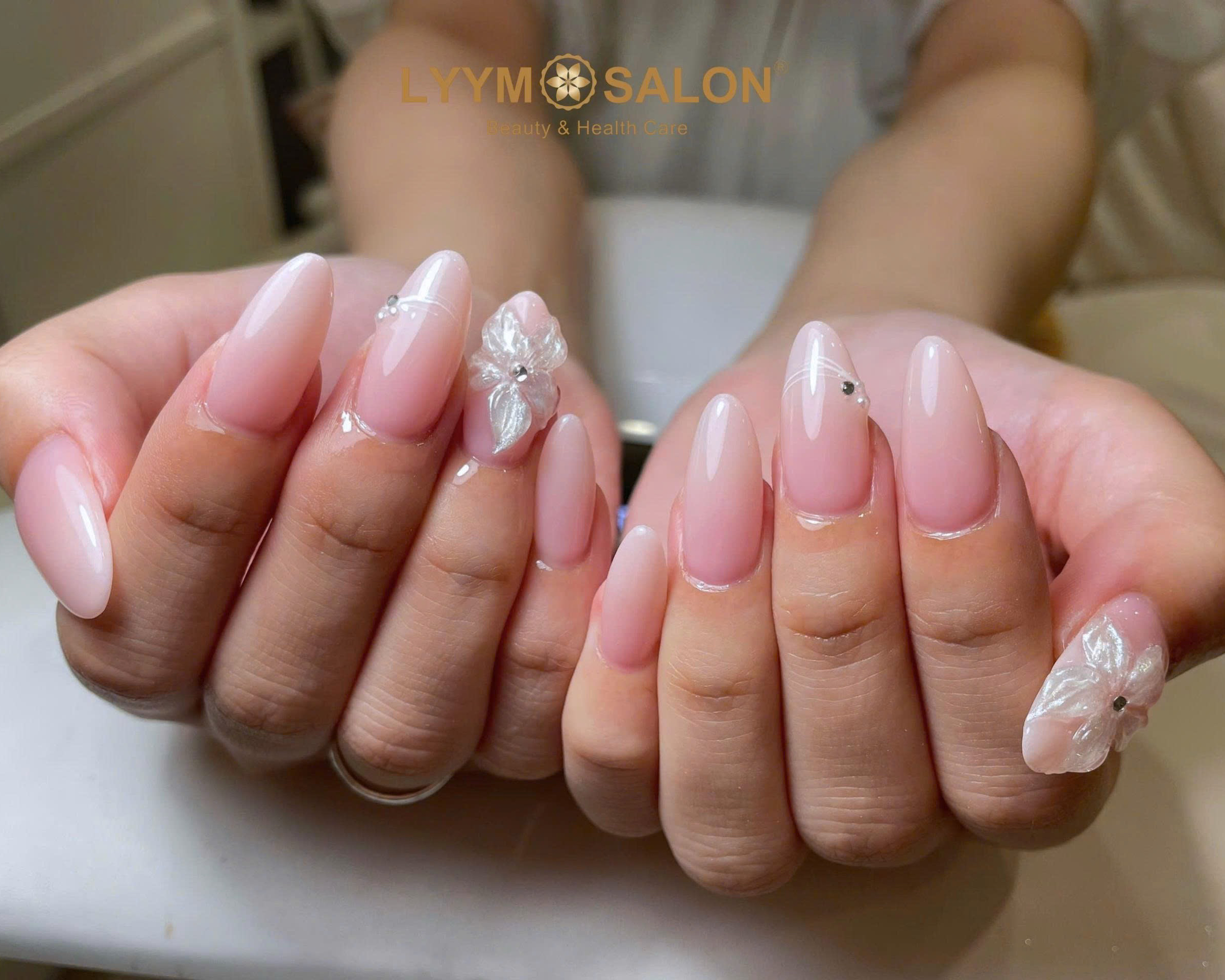 Lyymsalon_mirachan