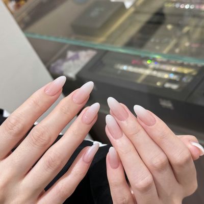 【今流行り】ベイビーブーマーネイル/カラーグラ