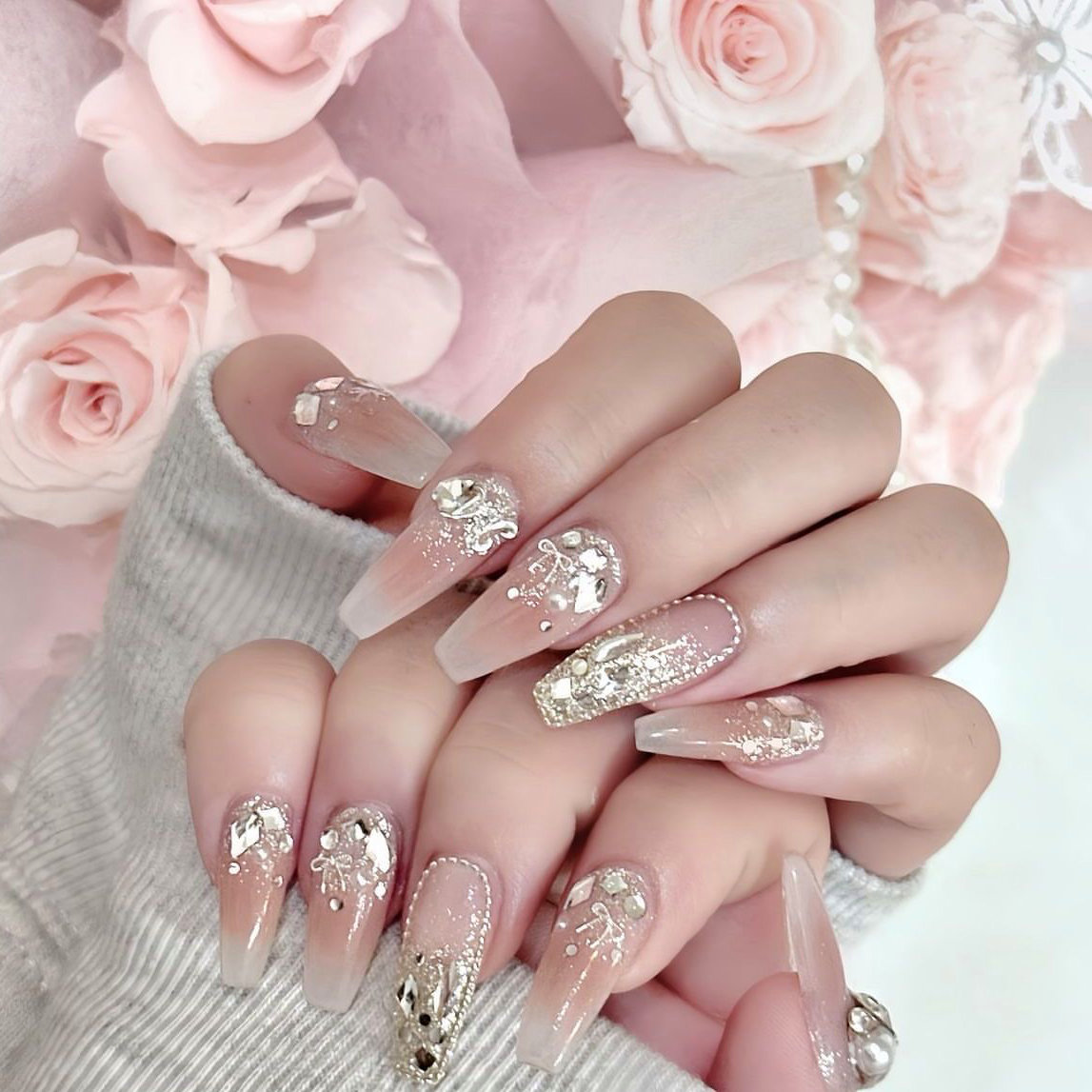 Aila_Nails