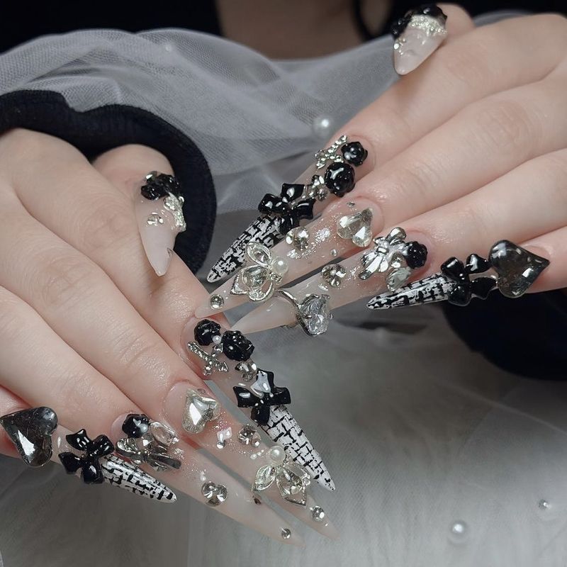 Kitty Nails Ikebukuro