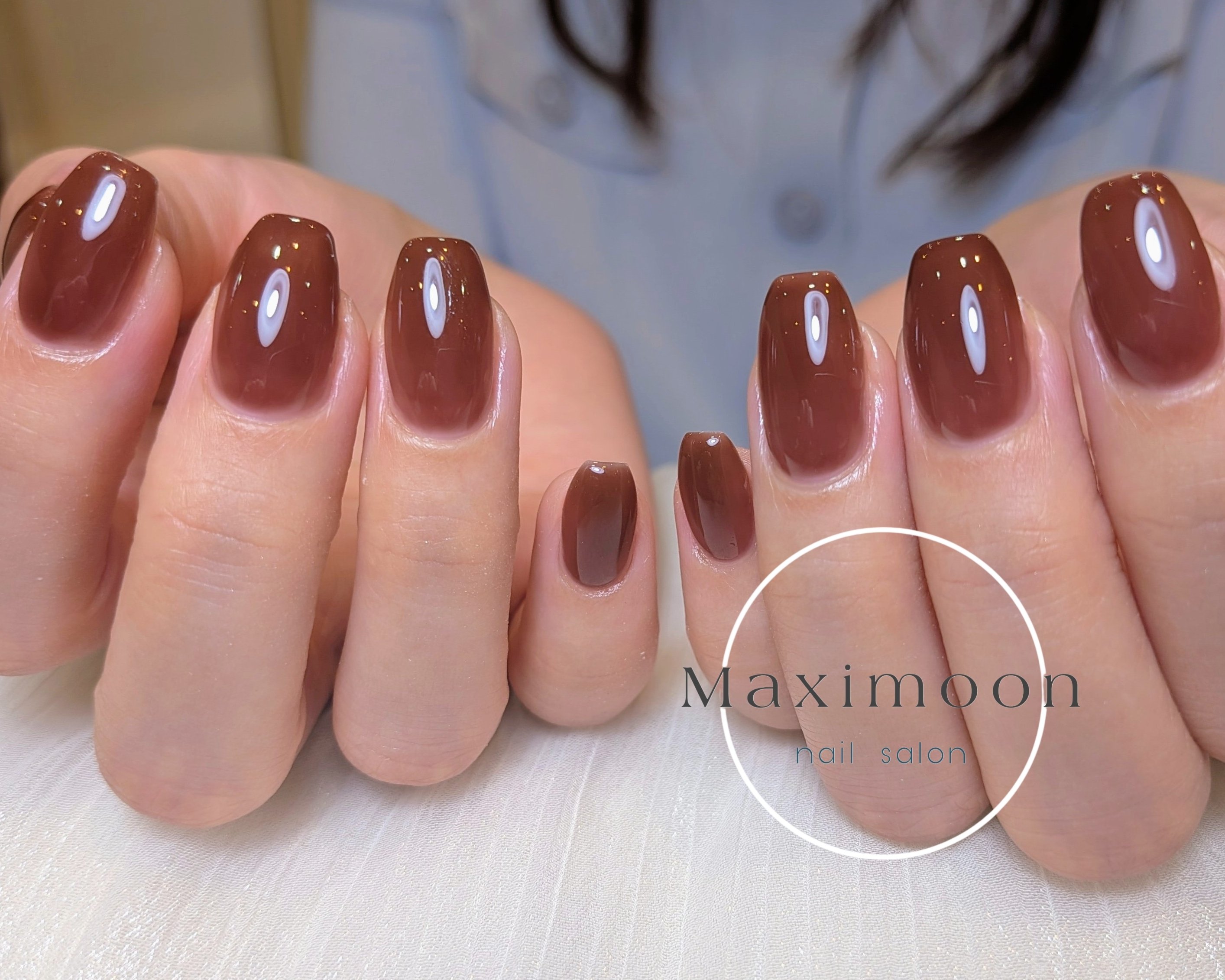 Maximoon_momo