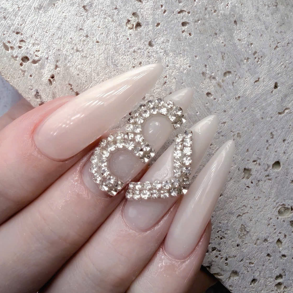 lacci_nail