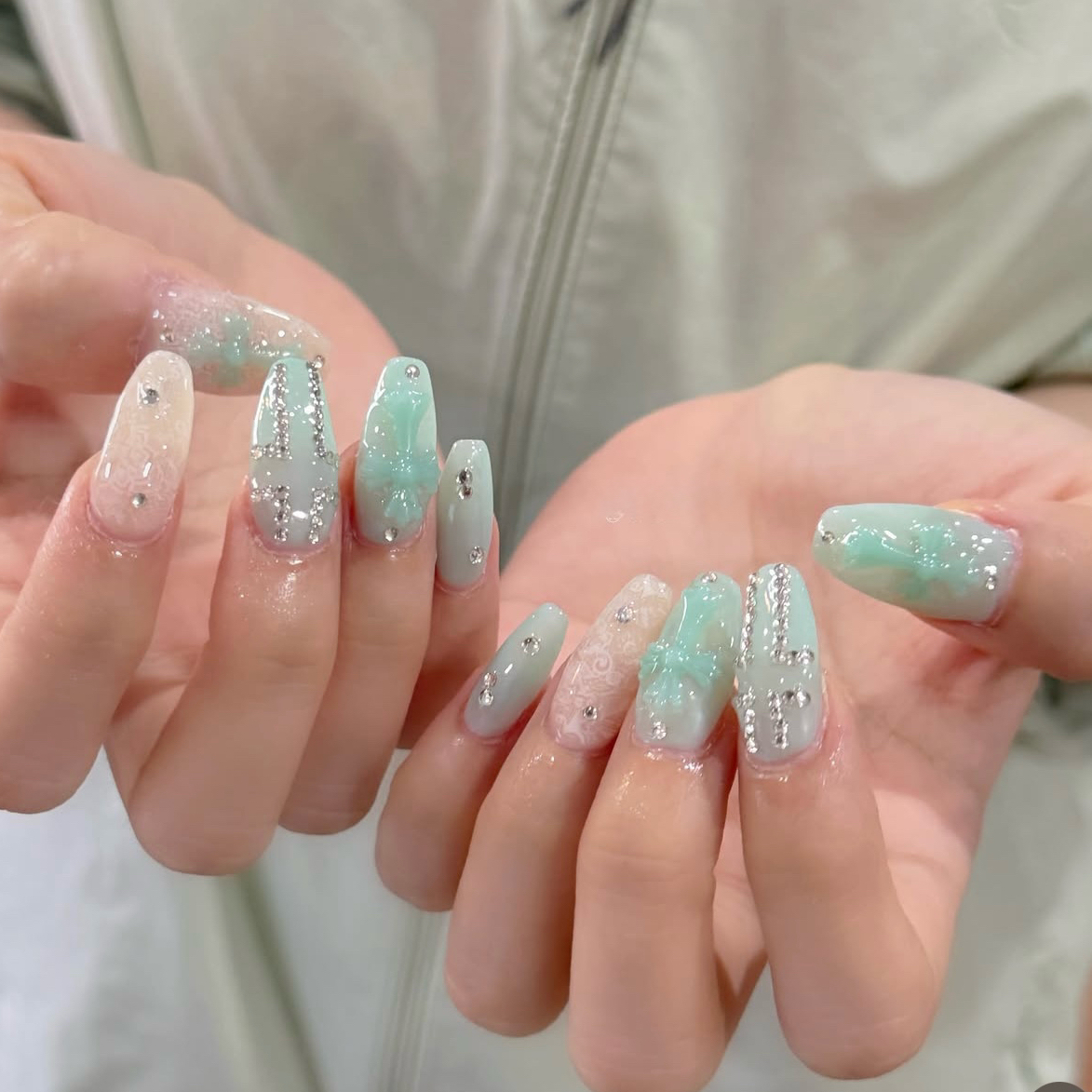Naomi_RibonNail