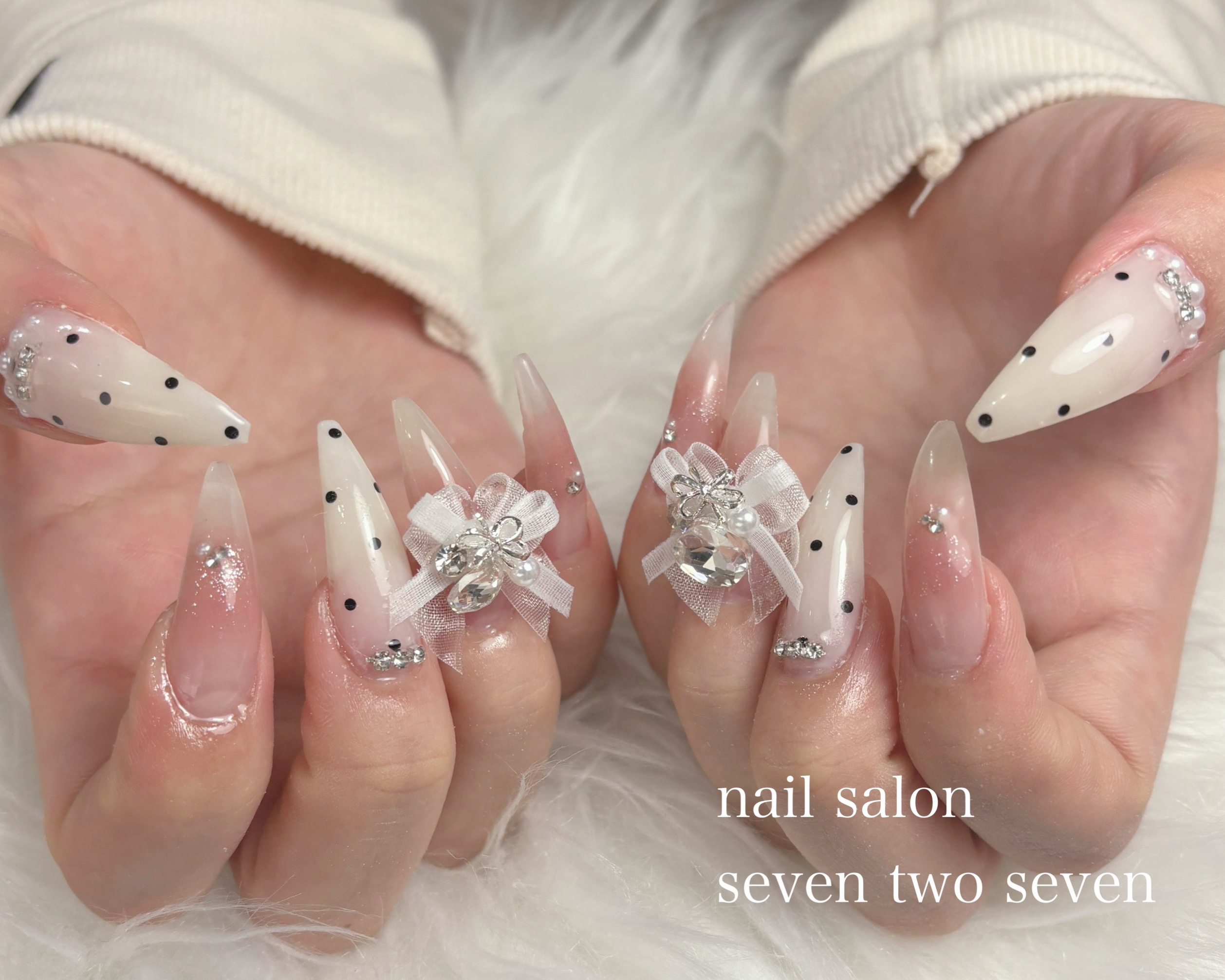 727_nail