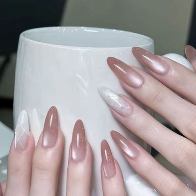 デザイン2本+長さ出し10本＋フレンチ🥰orマグネット🧲orミラー🪞9000円