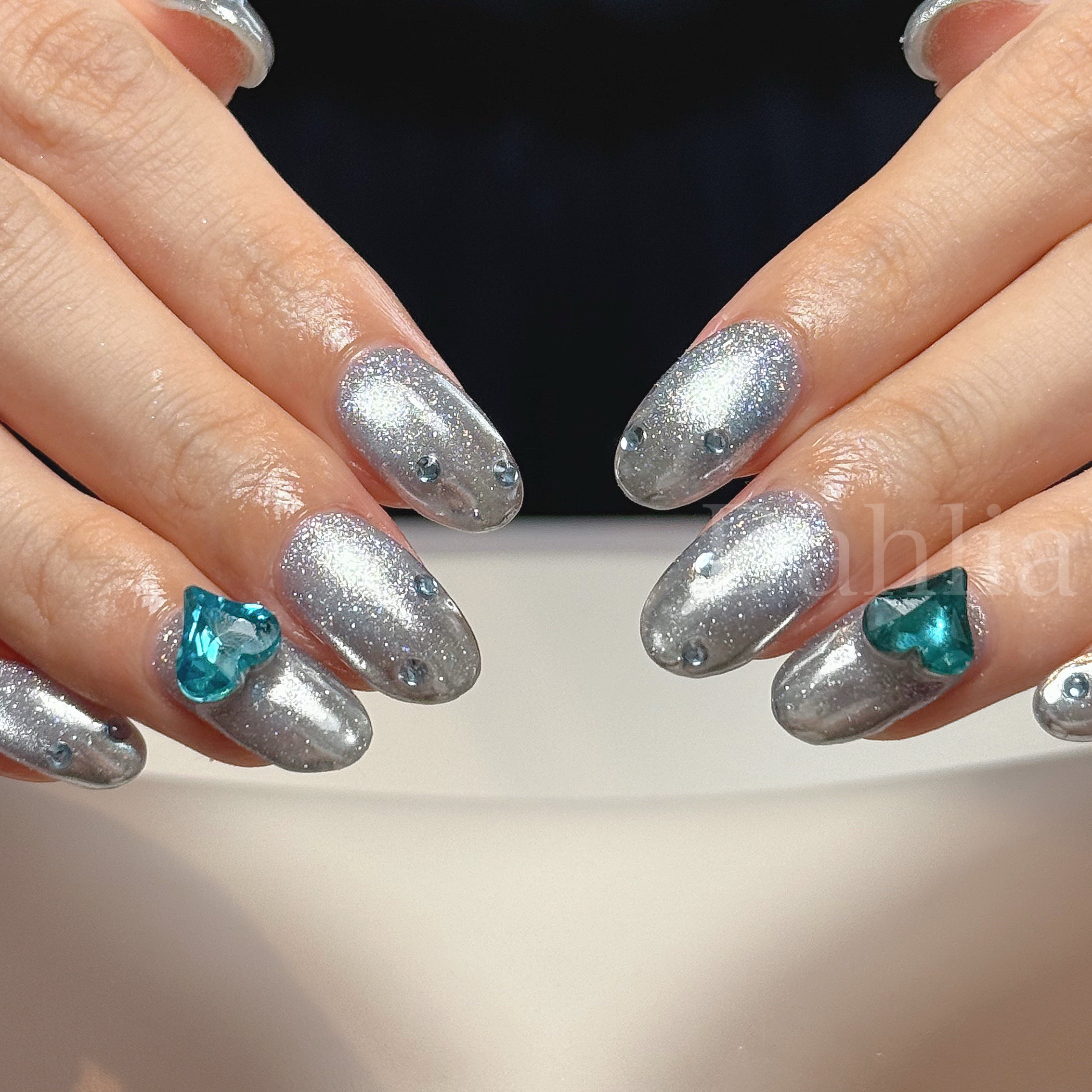 Dahlia_nail.