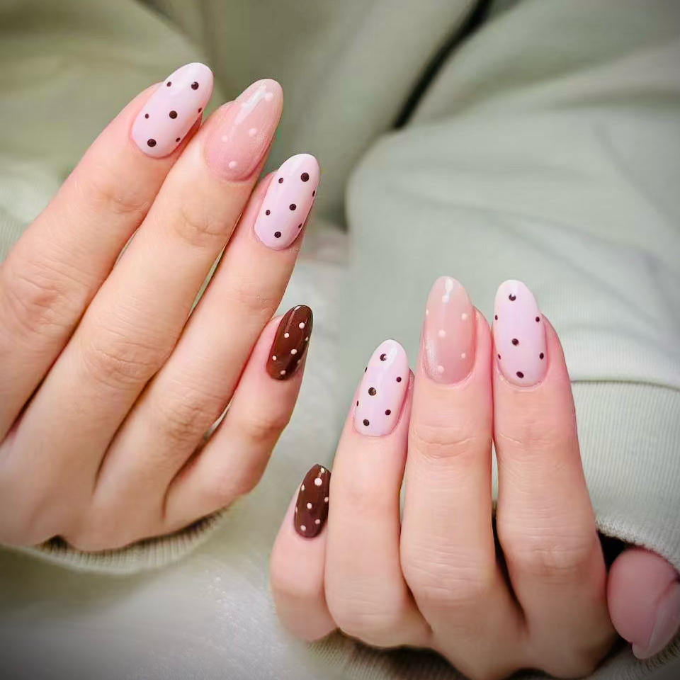Kiki_beauty_salon