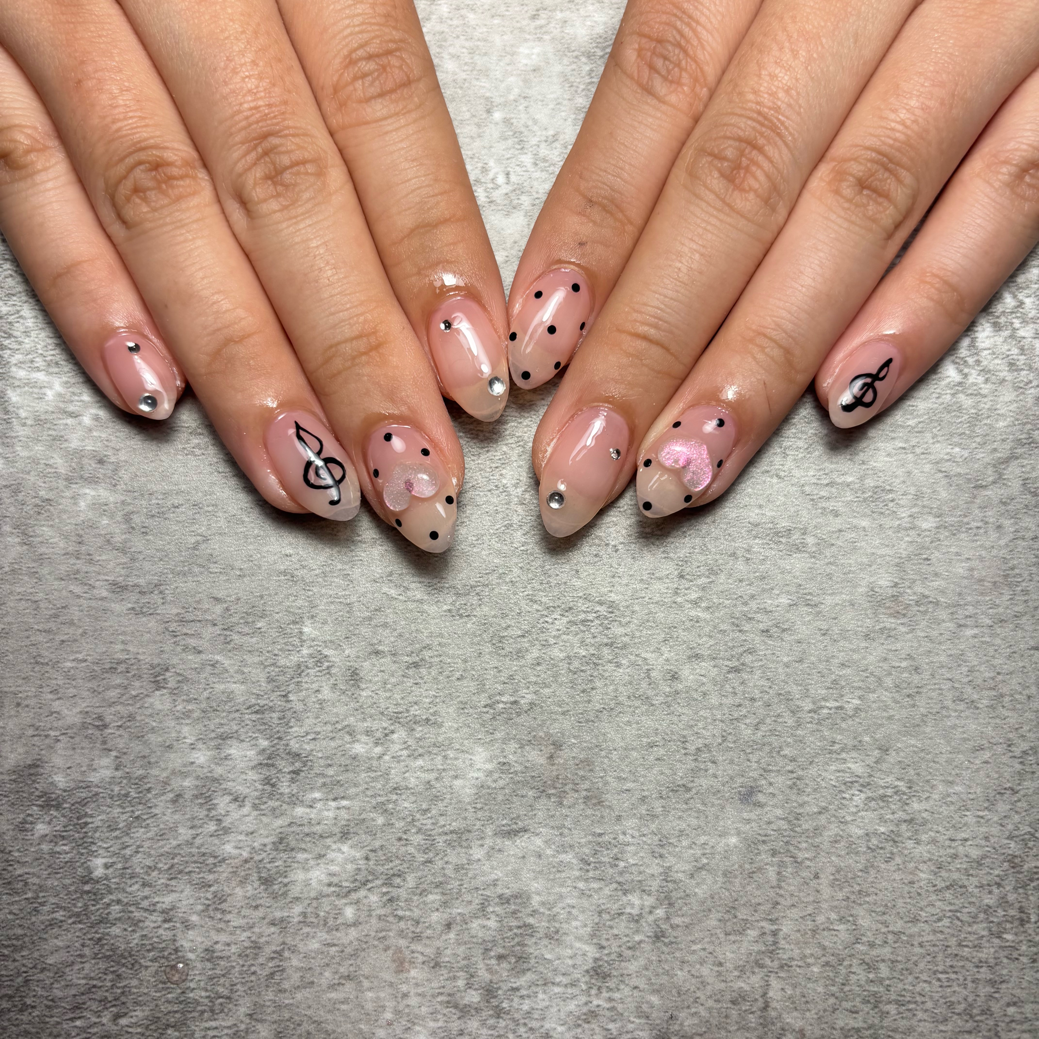 Noi_nail109