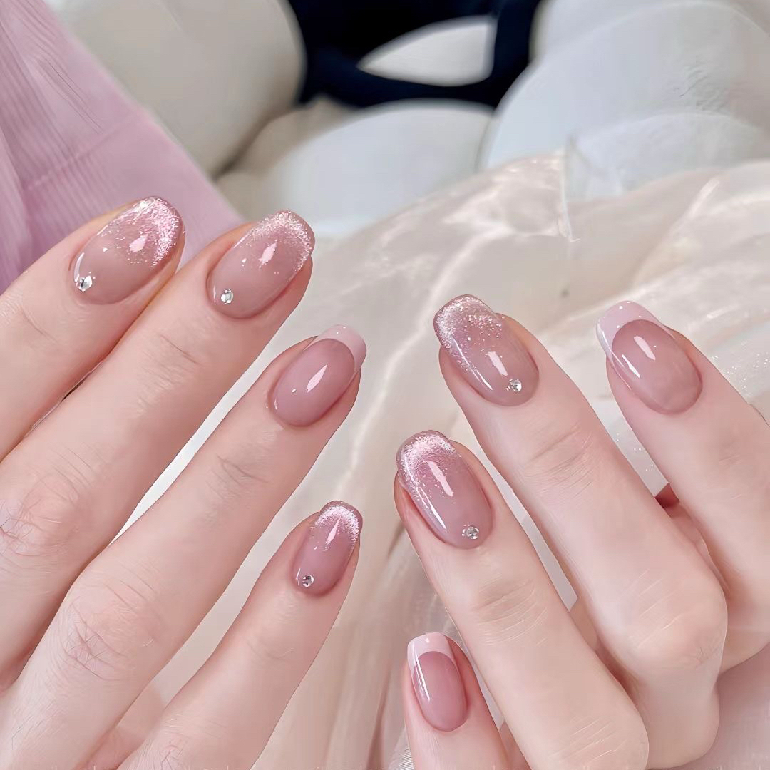 lisanail_modelnail