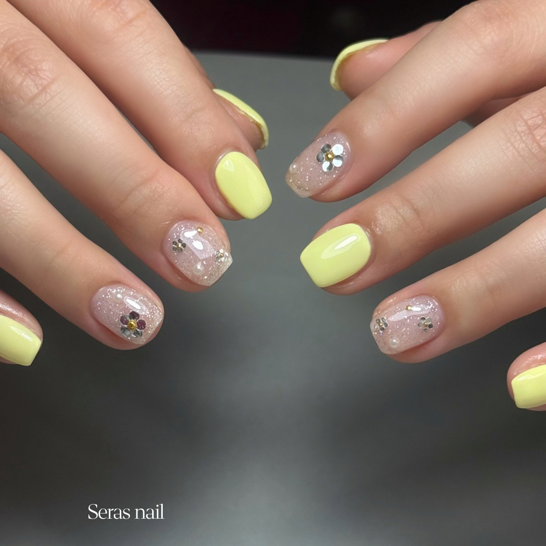 Seras_nail