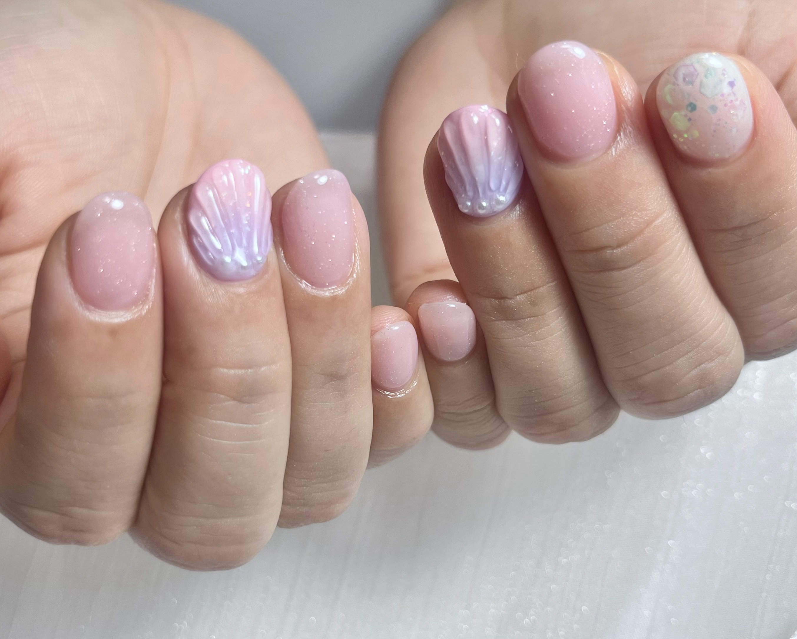 nail.plume