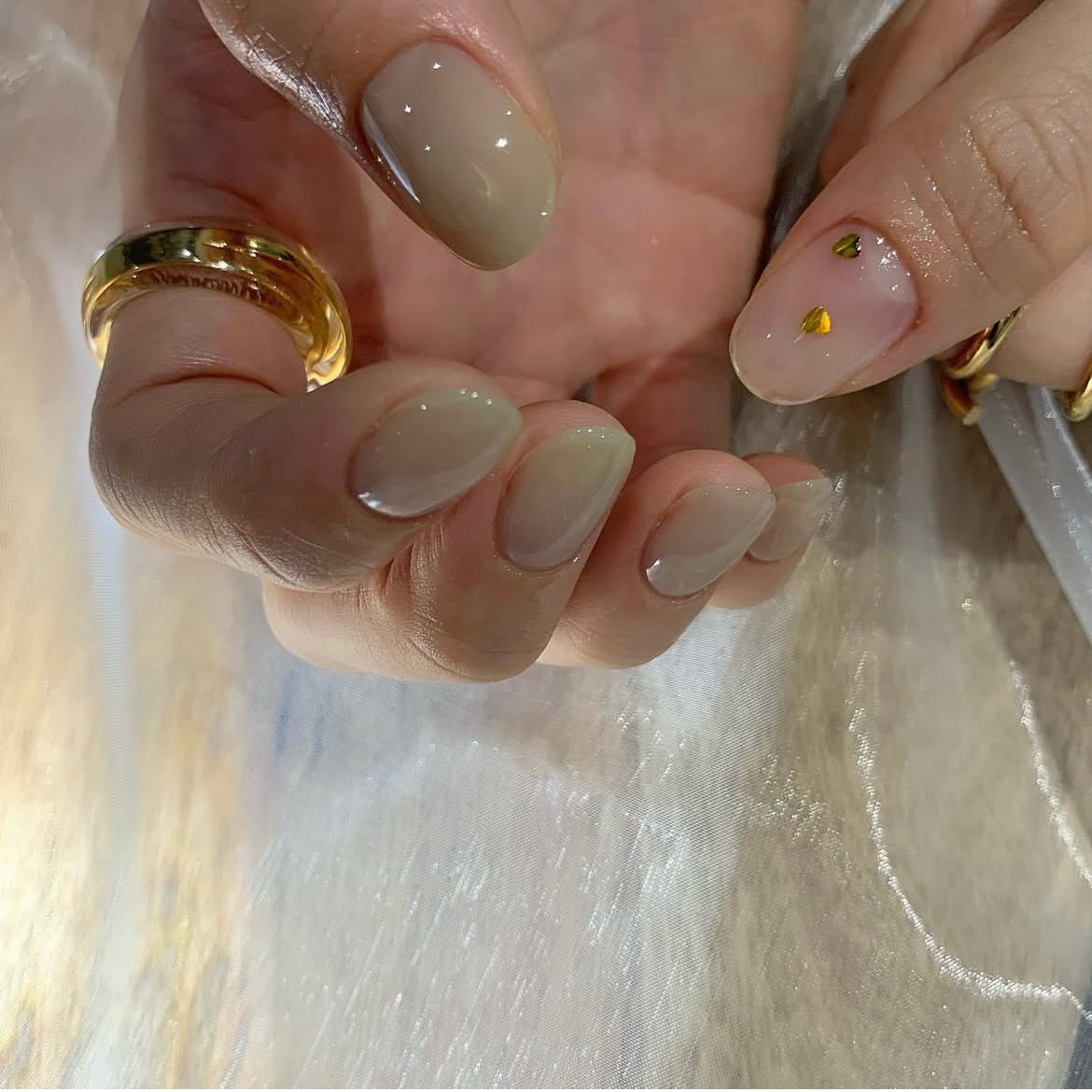 tol_nail