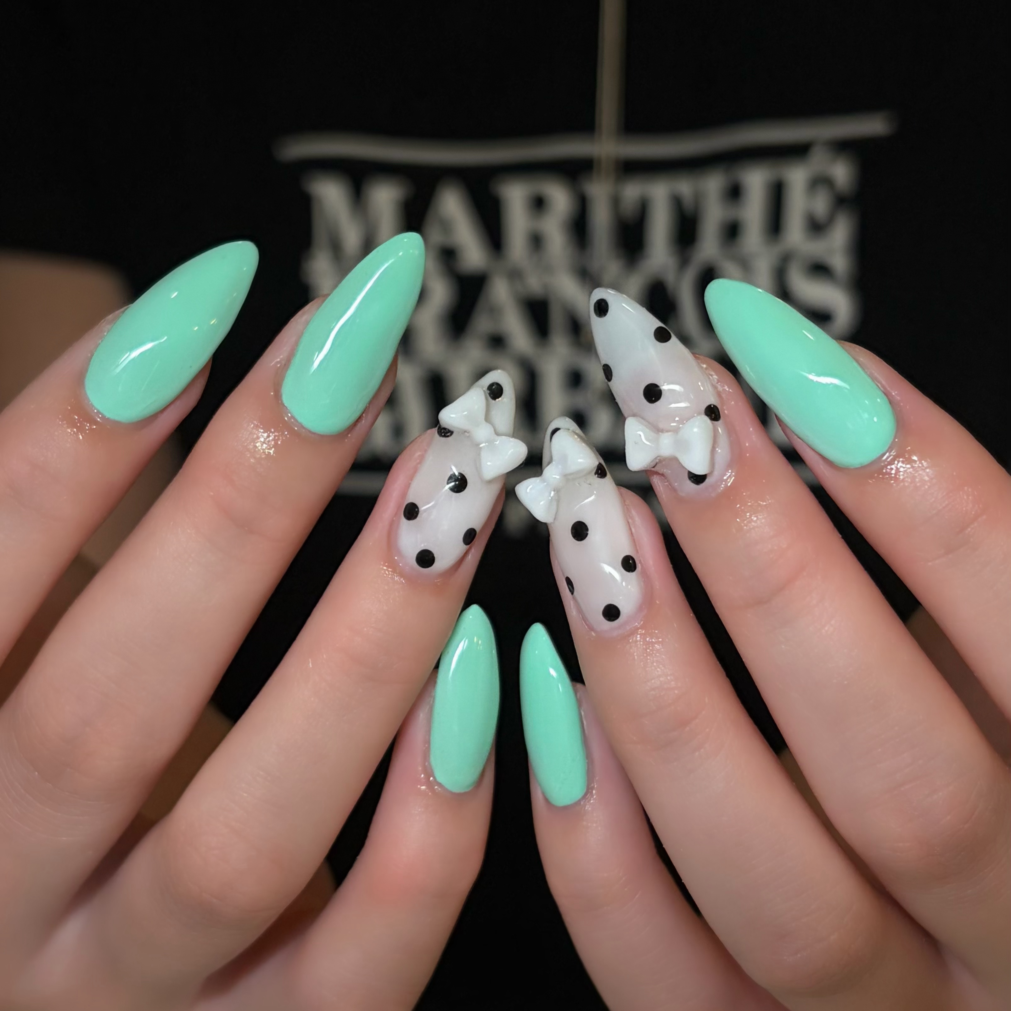 ri_nails2