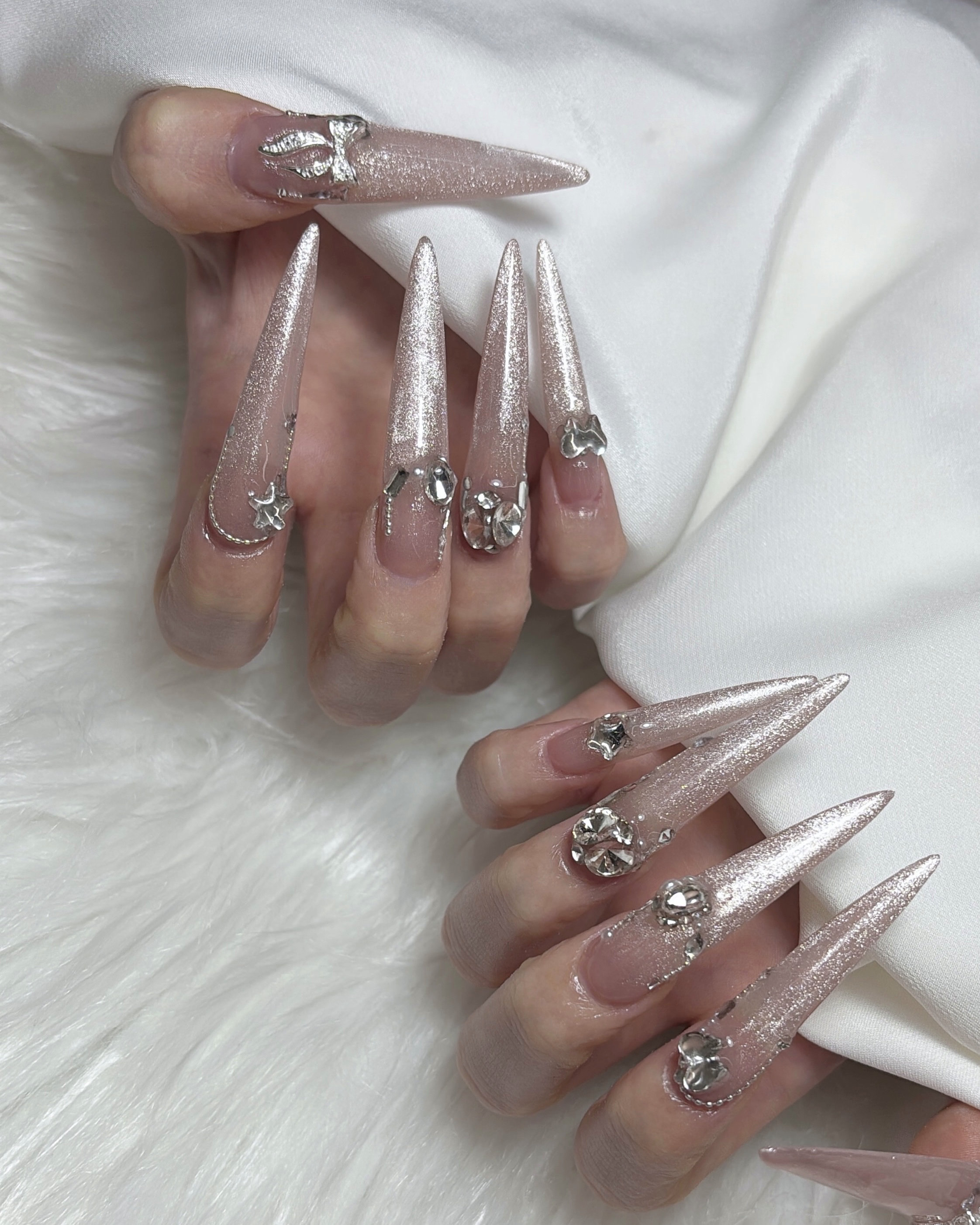 Nhit.Nails