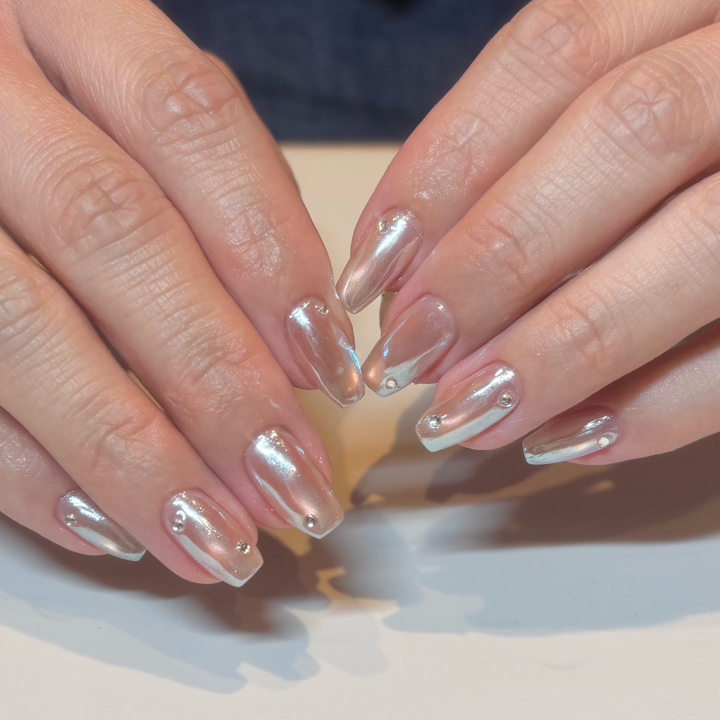 JUNO_NAIL