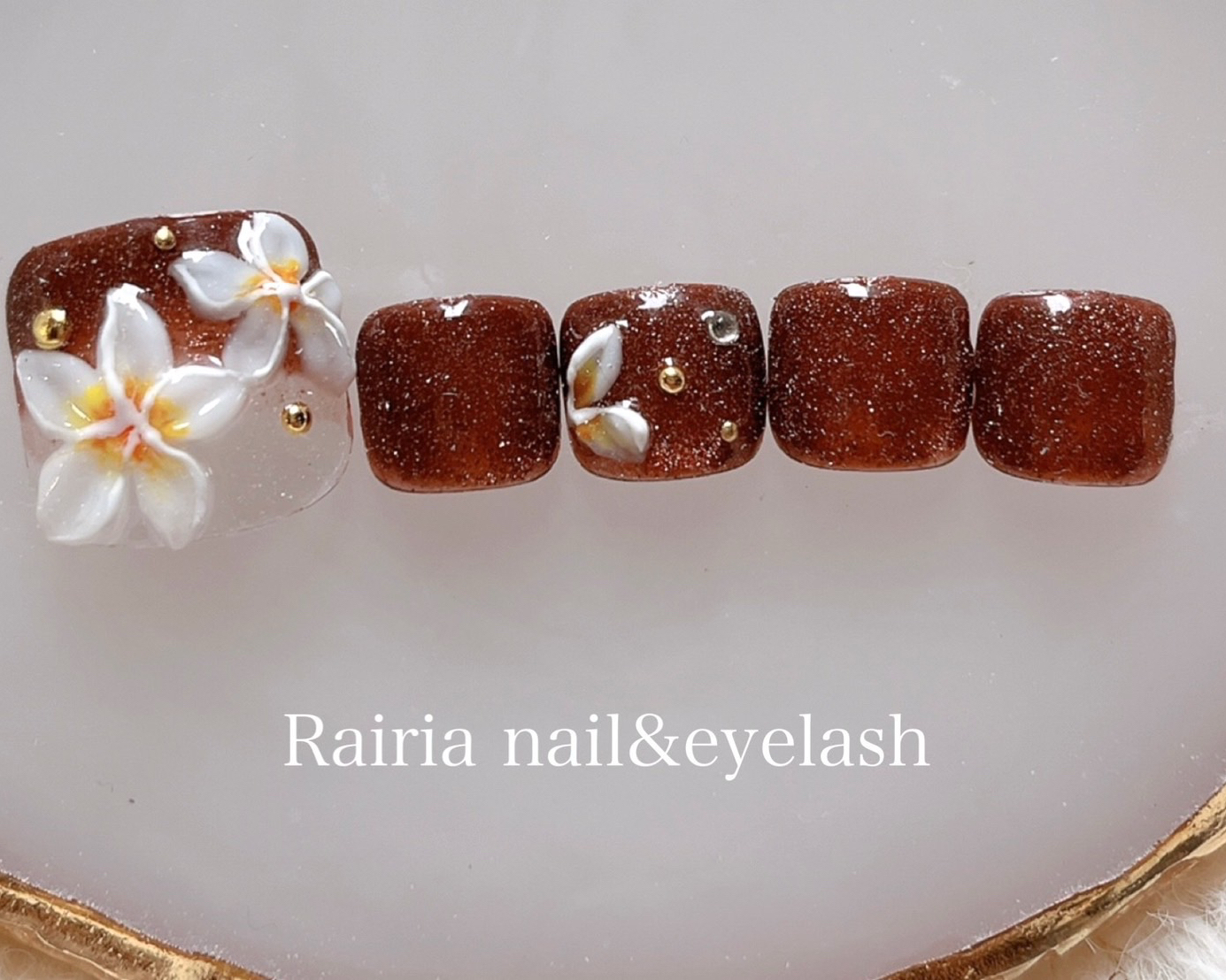 Rairia_nail
