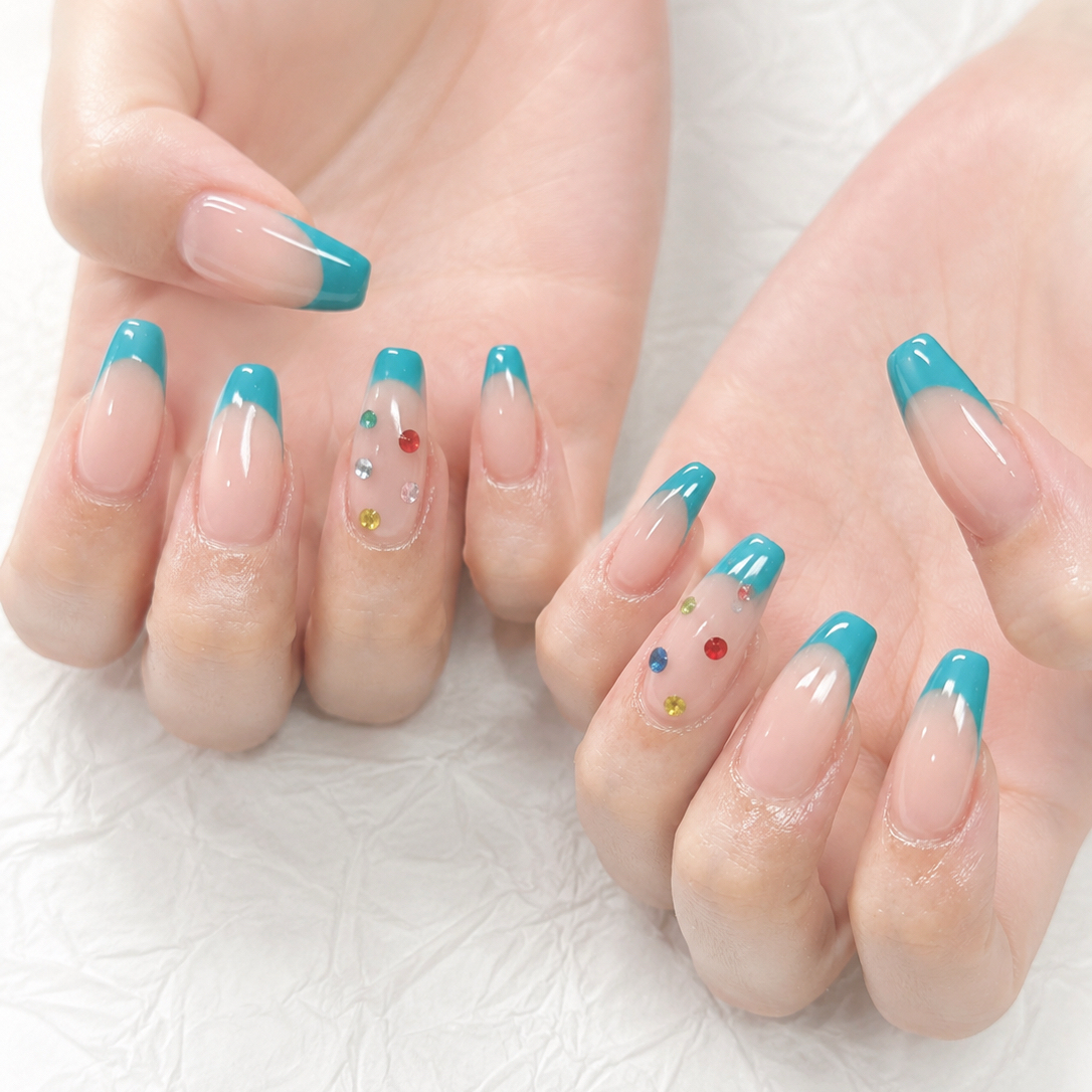 mory_y_nail
